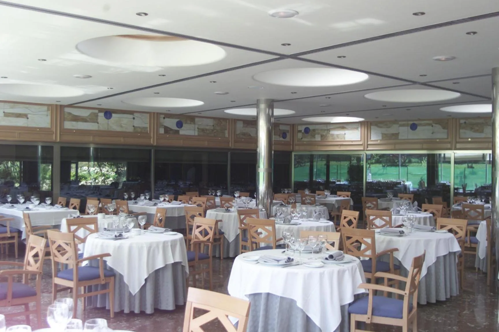 Restaurant/places to eat in Hotel Estrella Norte