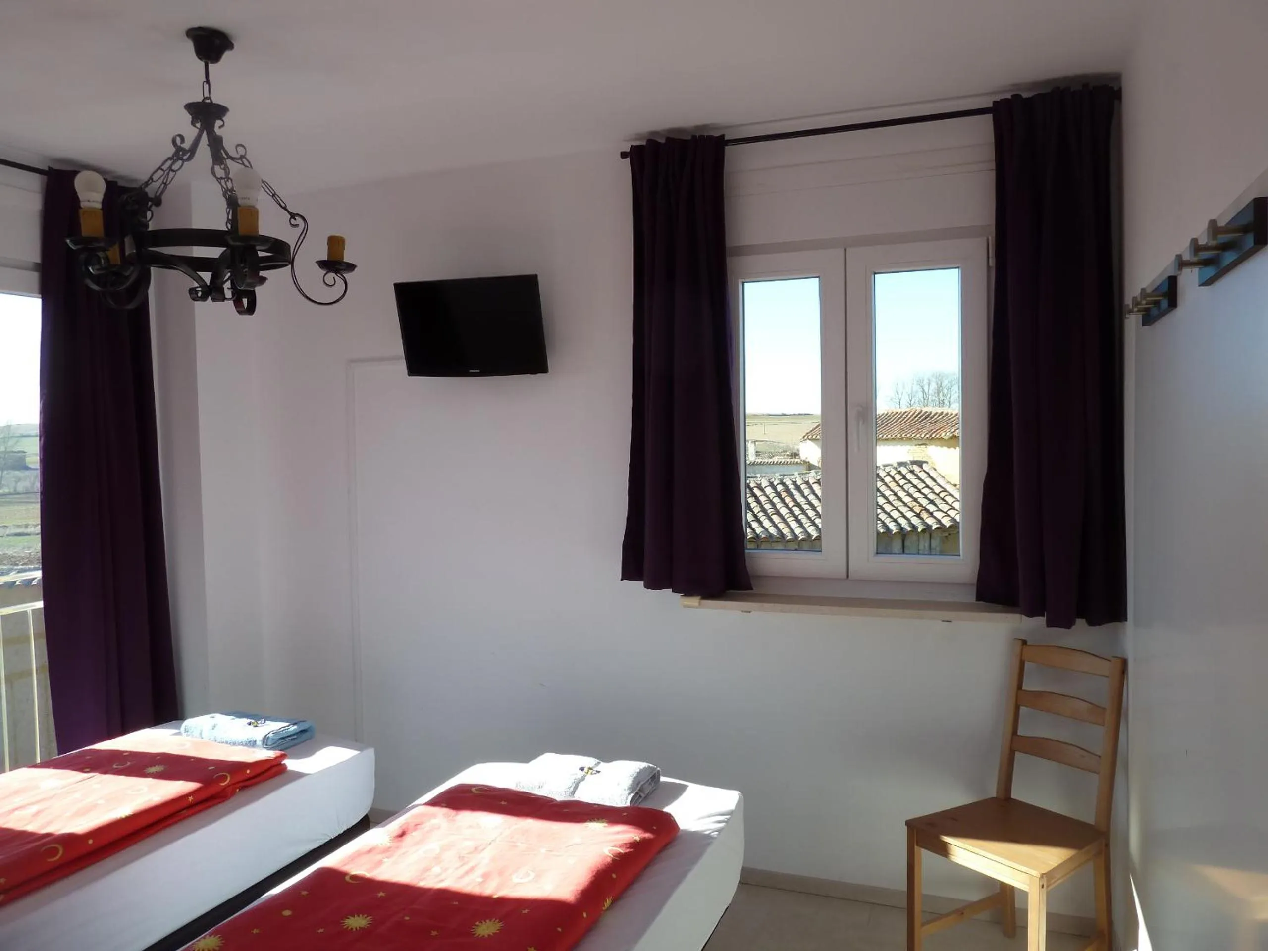 Bed in Hostal Moratinos