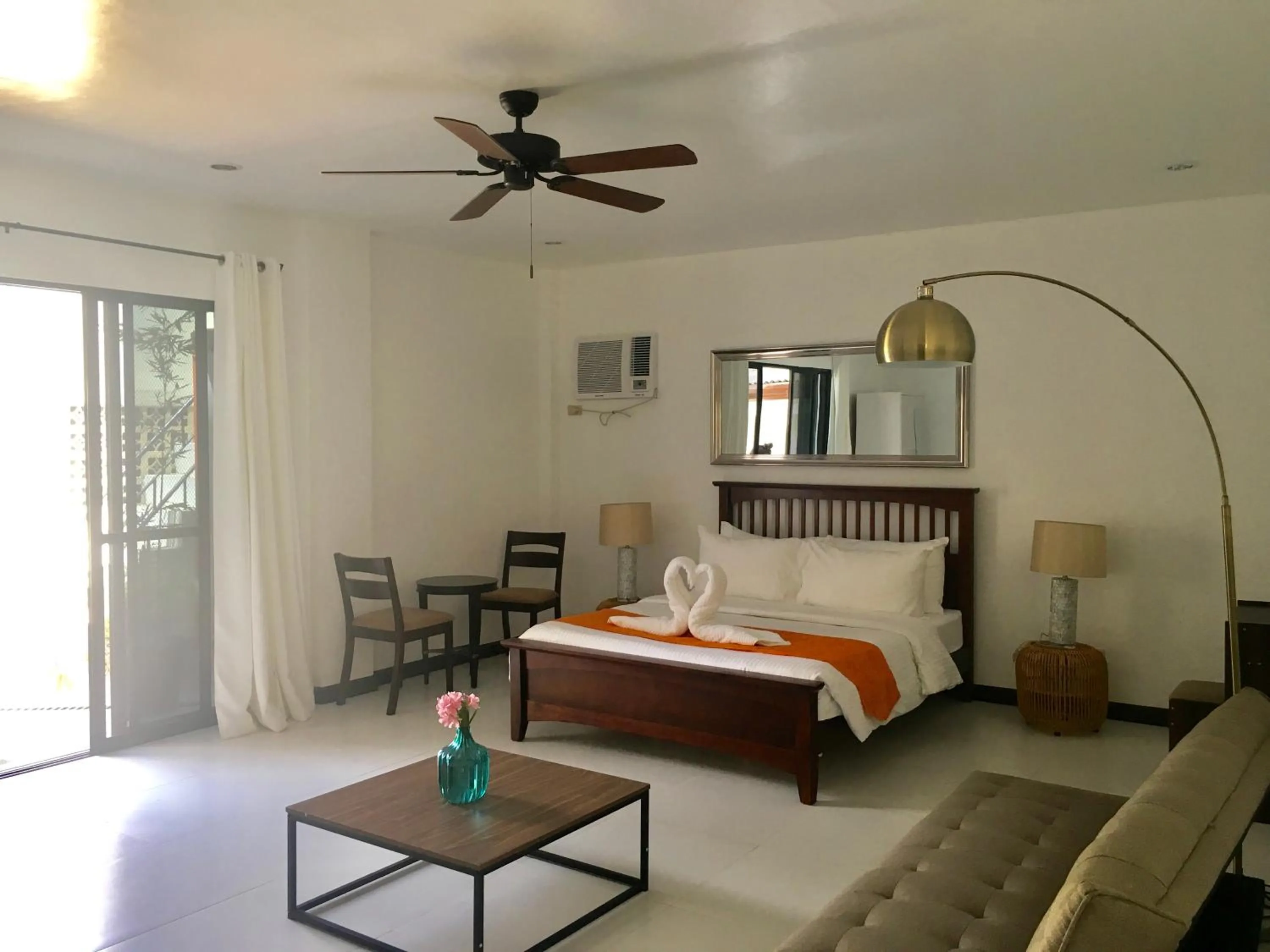 Bed in 1888 Beach Resort