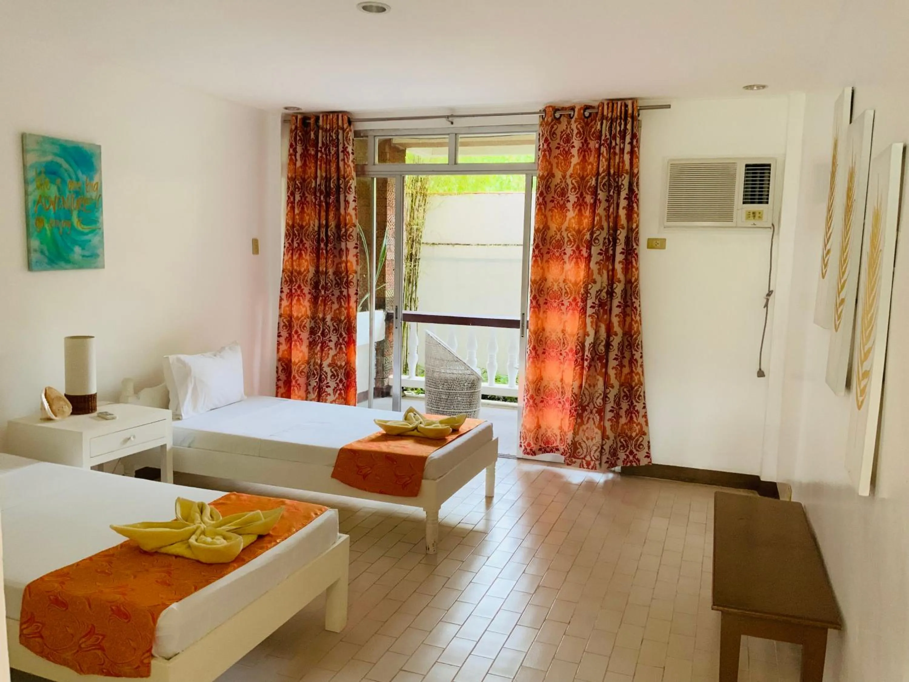 Bed in 1888 Beach Resort