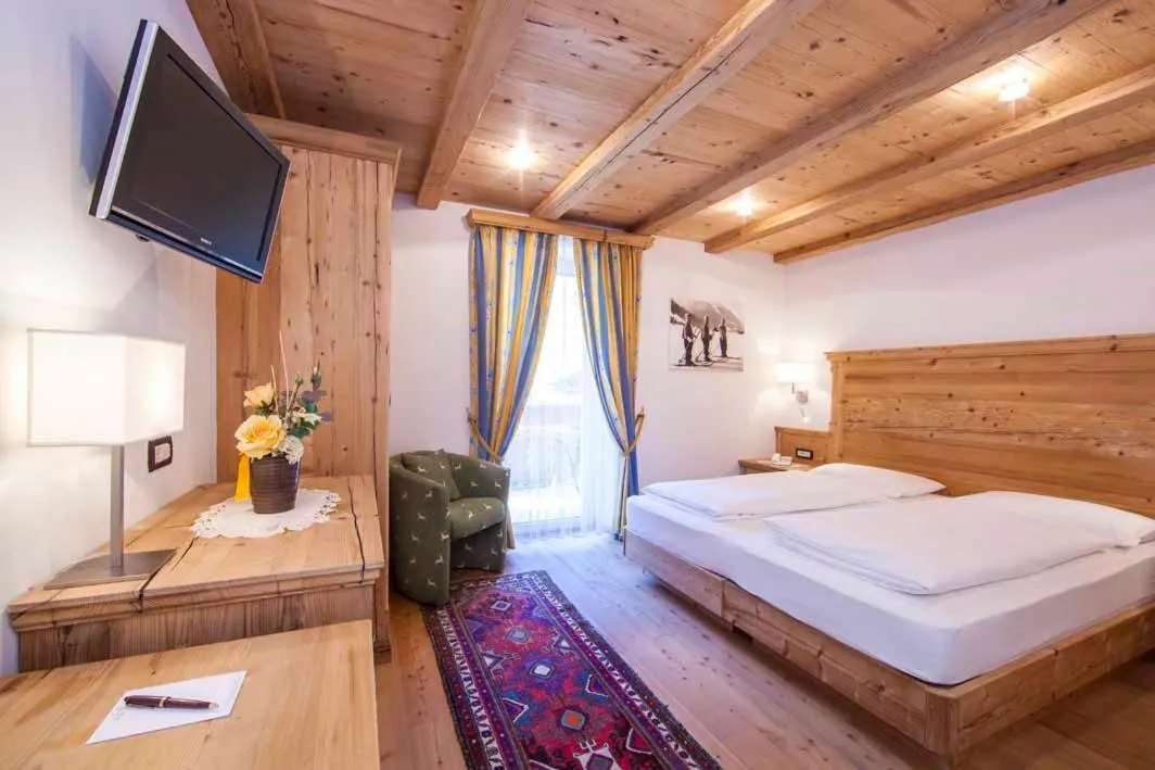 Bed in Hotel Corona Krone