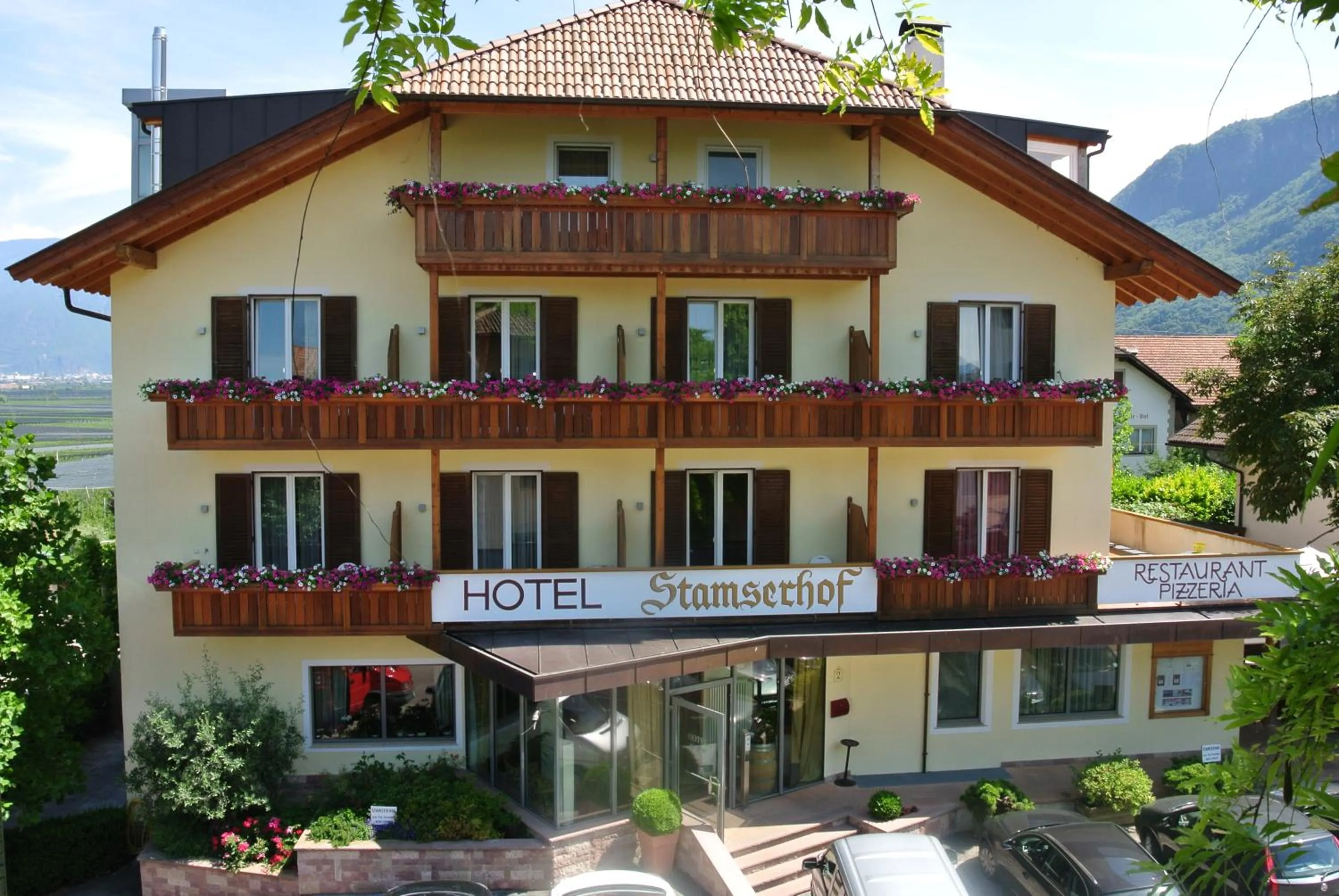 Facade/entrance in Hotel Stamserhof