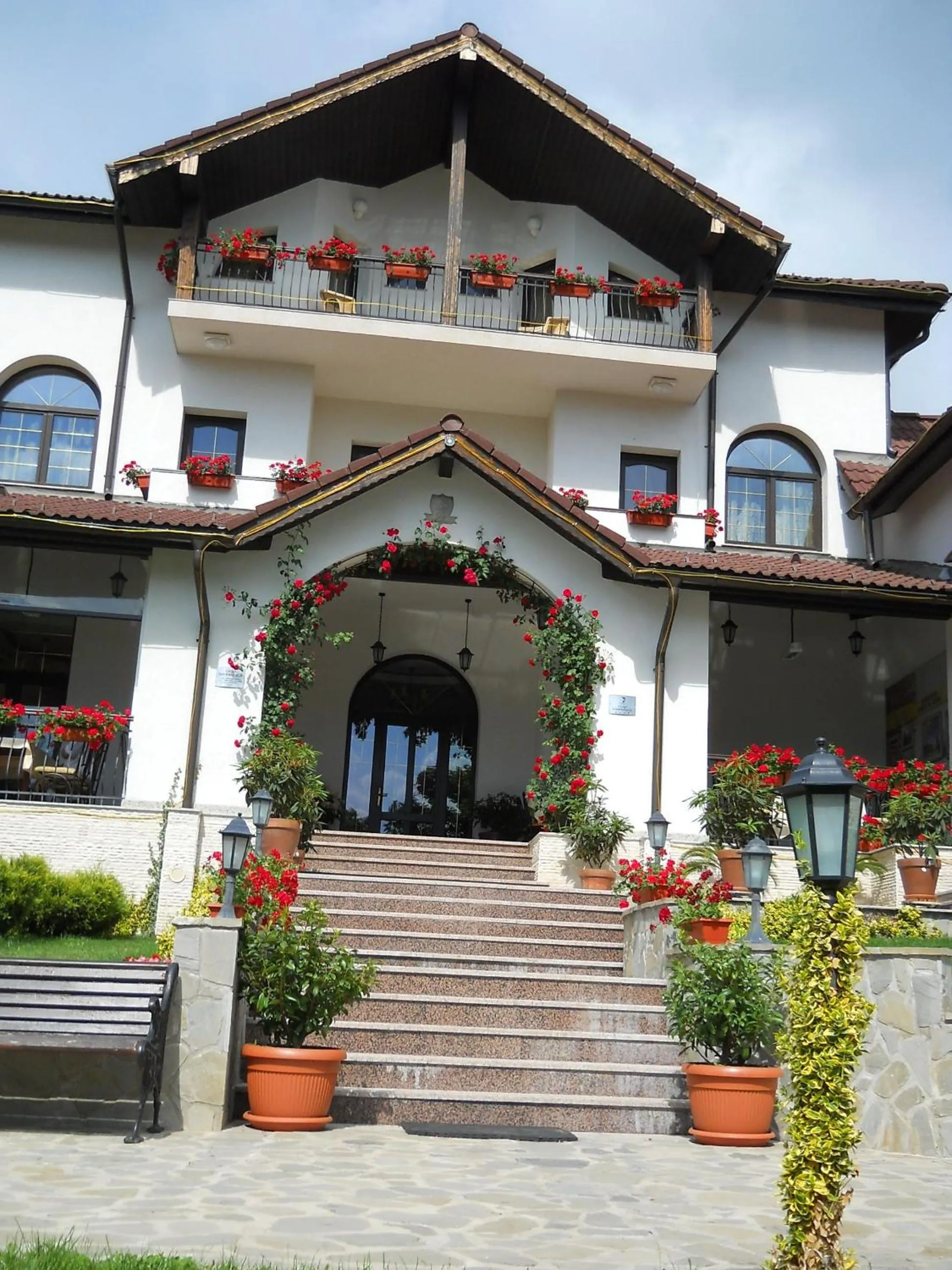 Property building in Casa Domneasca