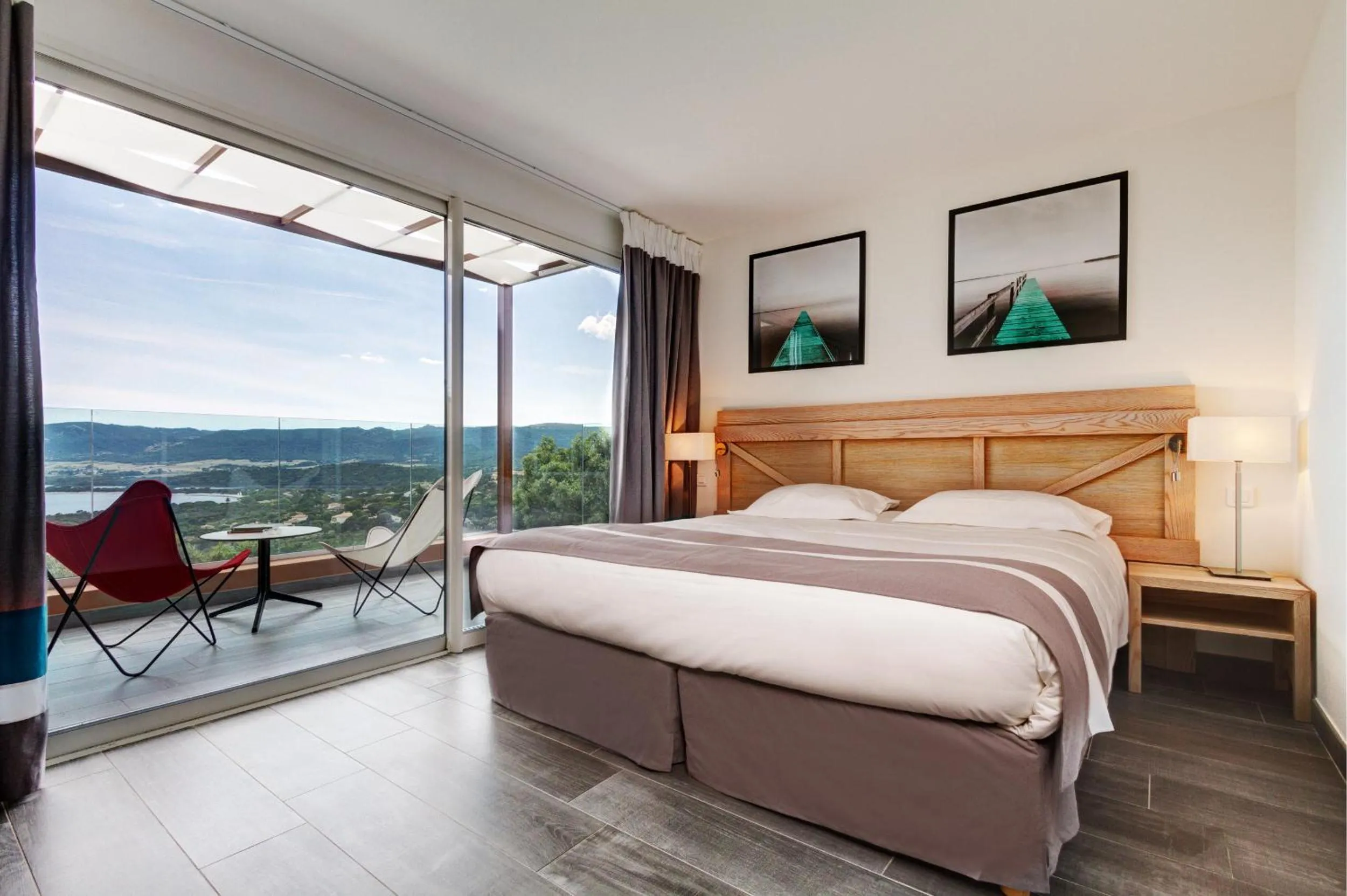 Bed in Hotel Carre Noir