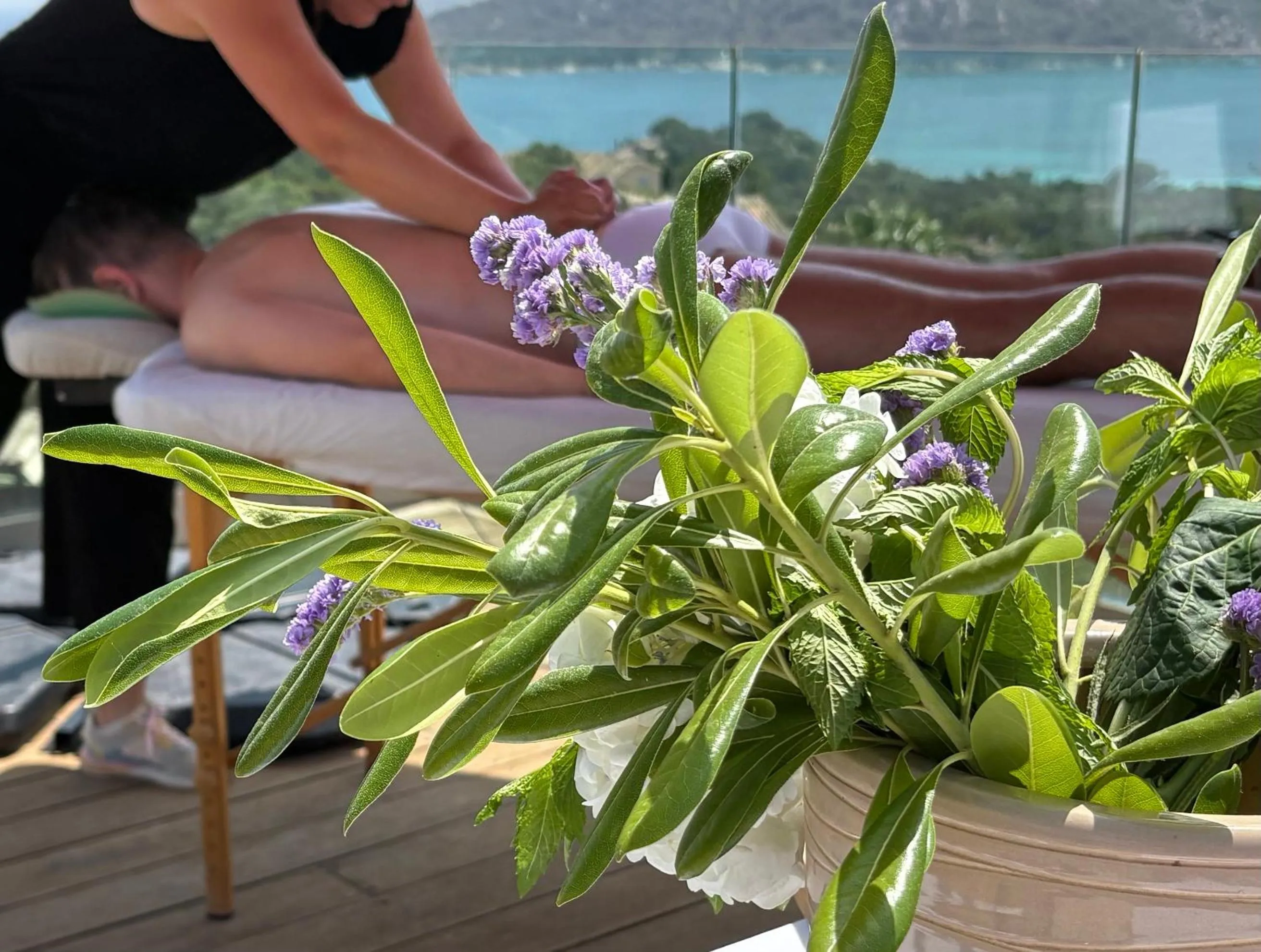 Massage in Hotel Carre Noir