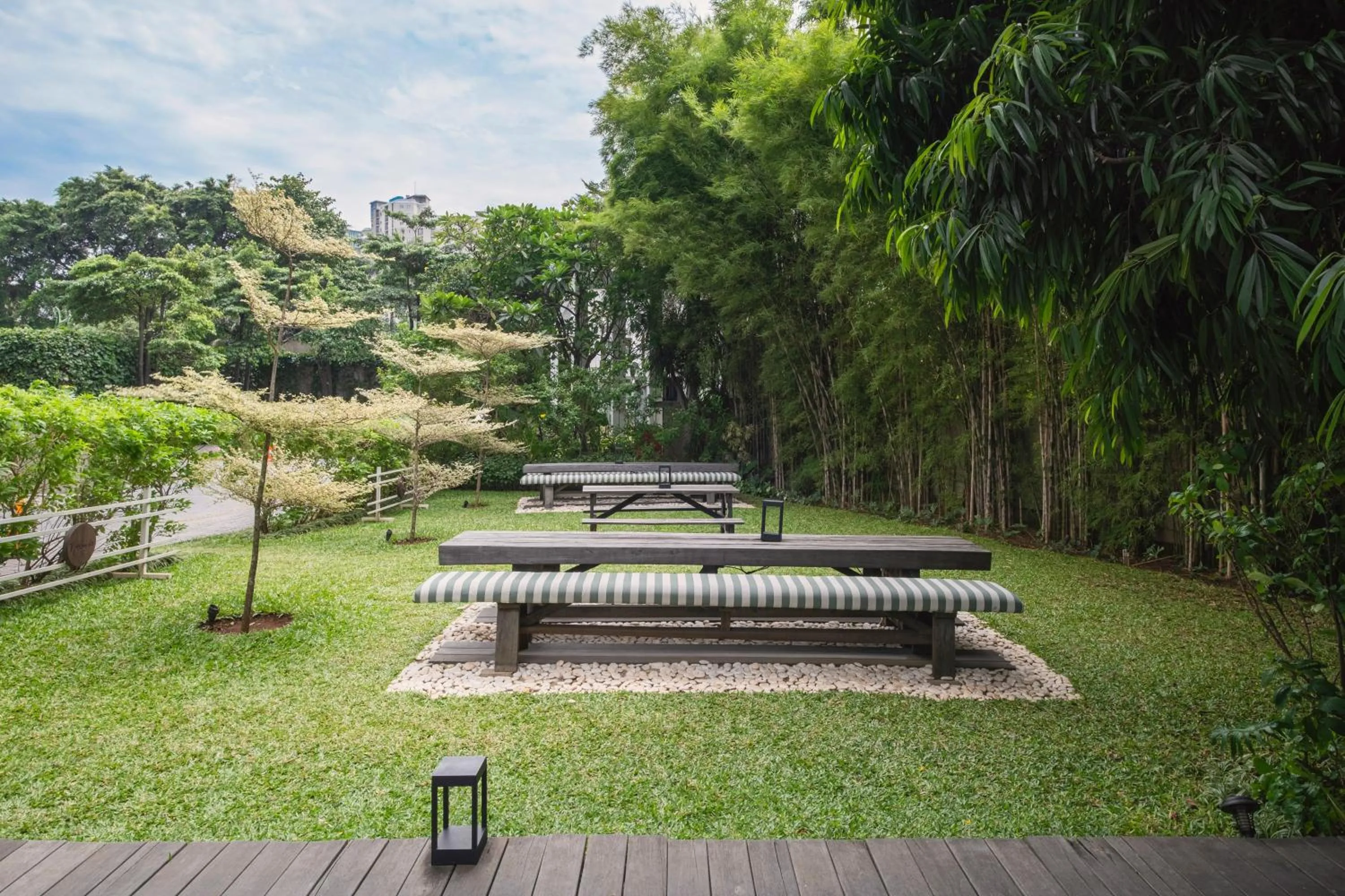 Garden in Veranda Serviced Residence Puri