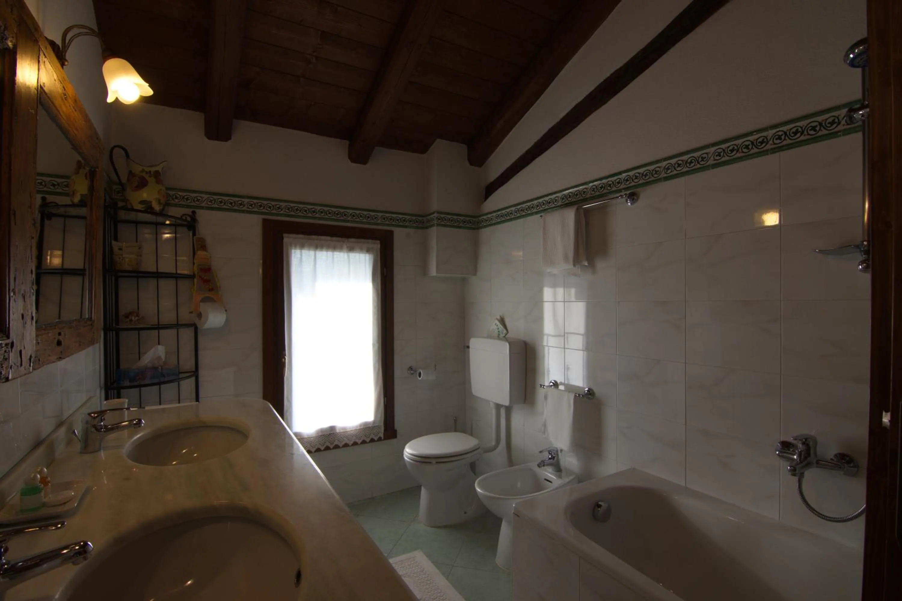 Bathroom in Agriturismo La Cascinetta