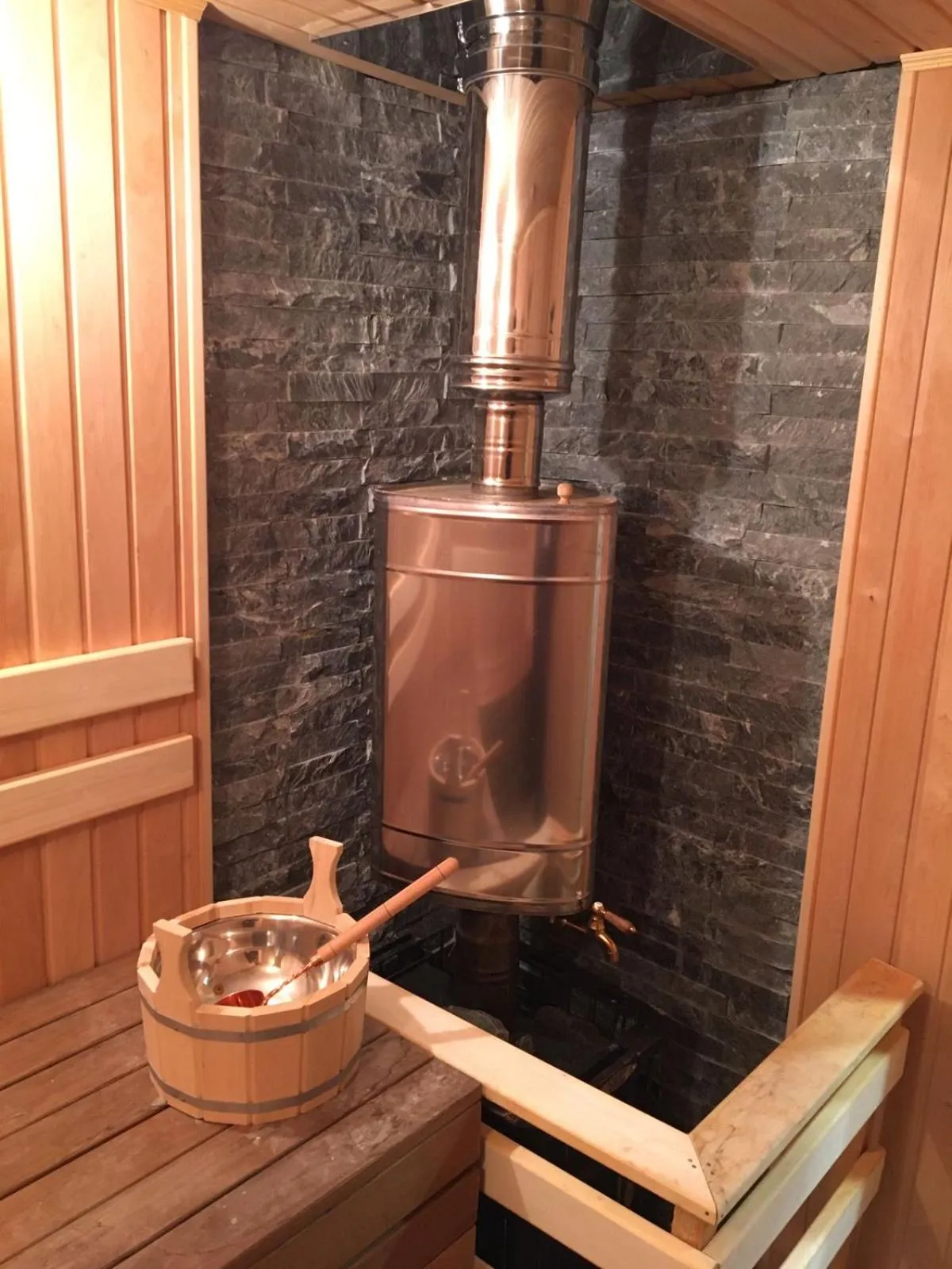 Sauna in Chagala Bautino Hotel