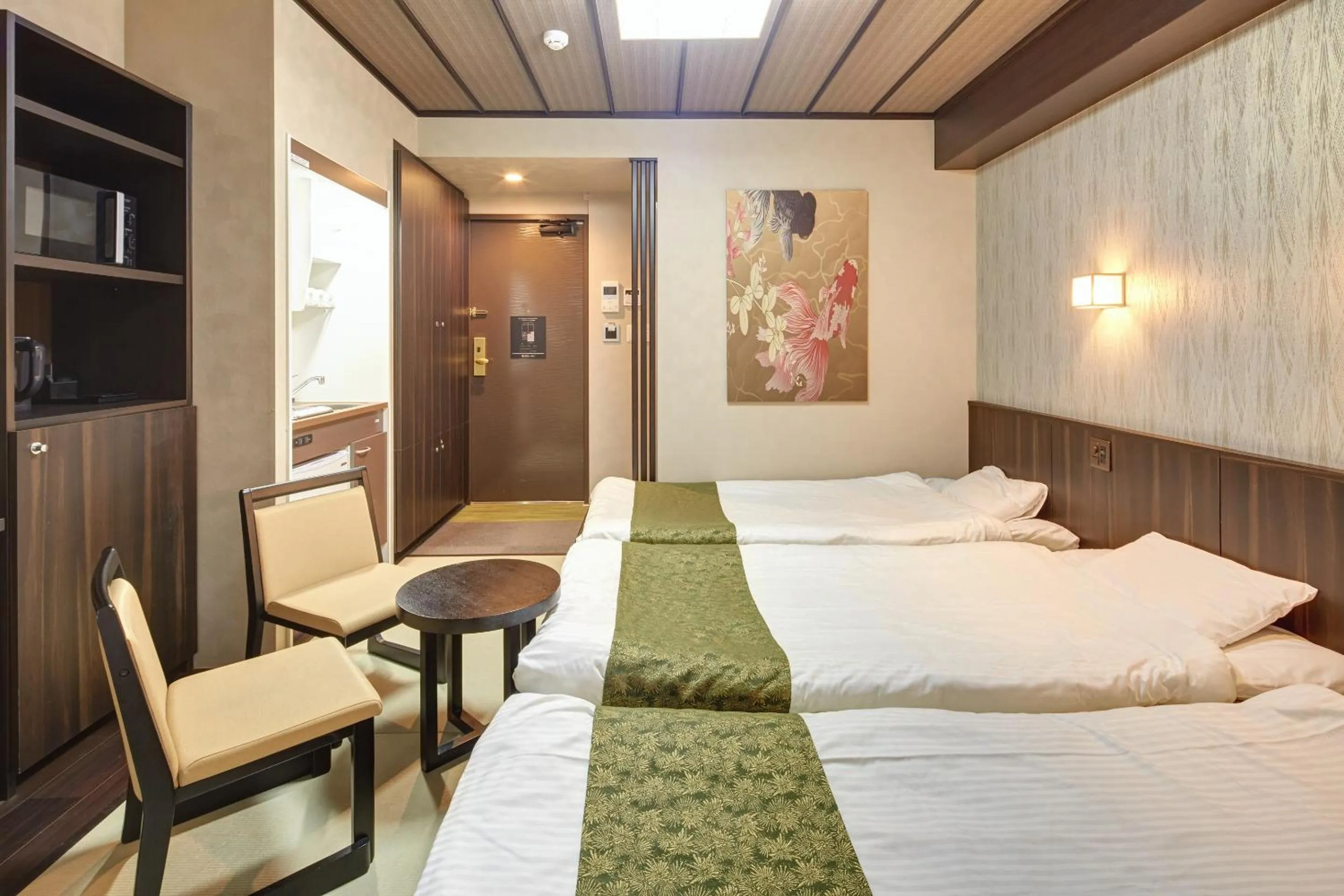 Living room, Bed in Hotel Amaterrace Nippombashi-higashi
