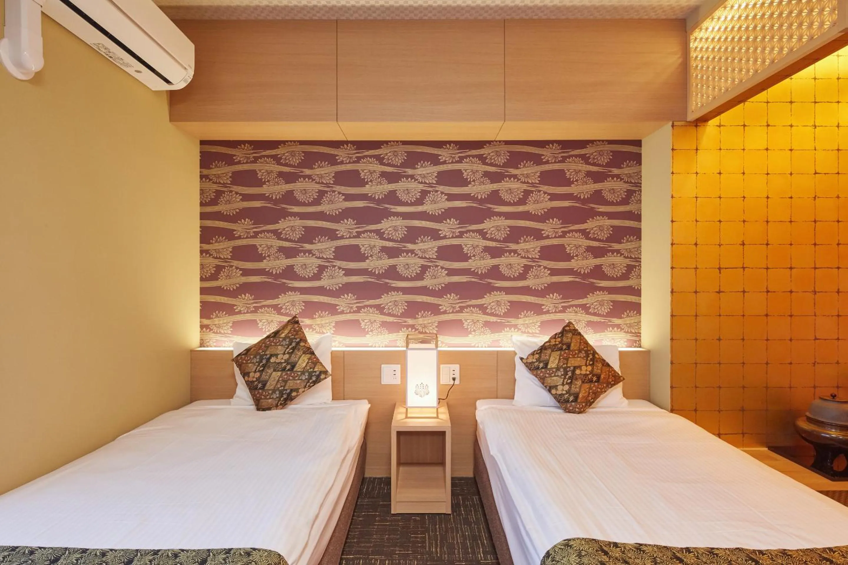 Bedroom, Bed in Hotel Amaterrace Nippombashi-higashi