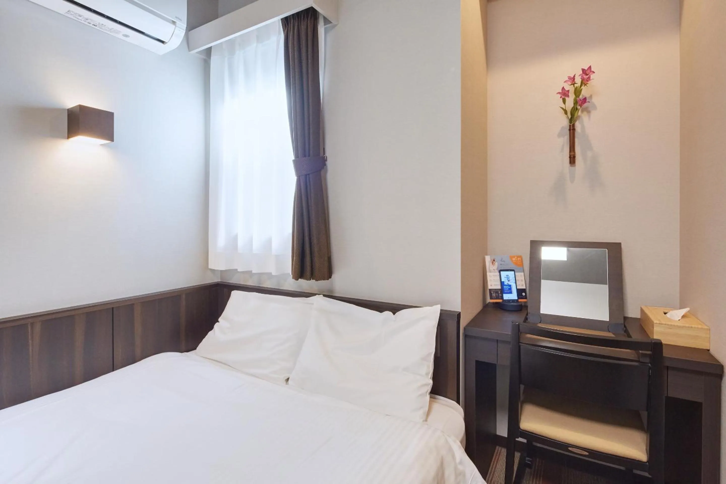 Bedroom, Bed in Hotel Amaterrace Nippombashi-higashi