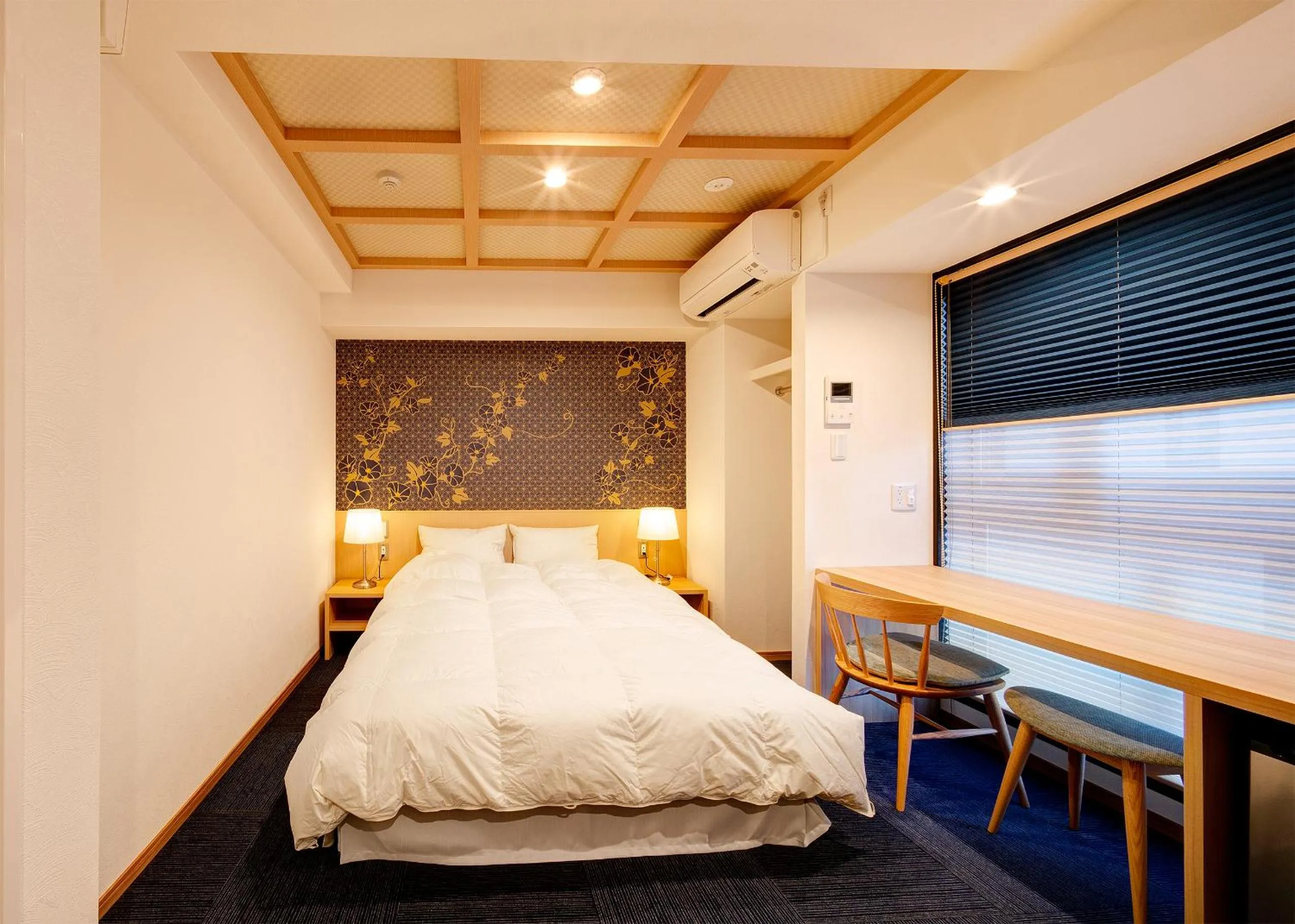 Bed in Hotel Sanrriott Kitahama