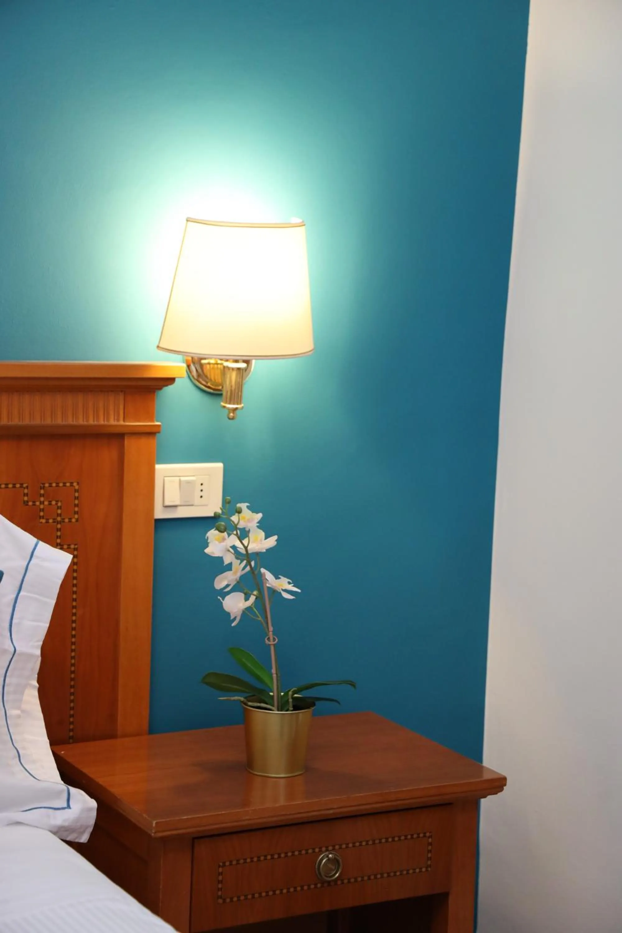 Bed in LVG Hotel Collection - Majestic