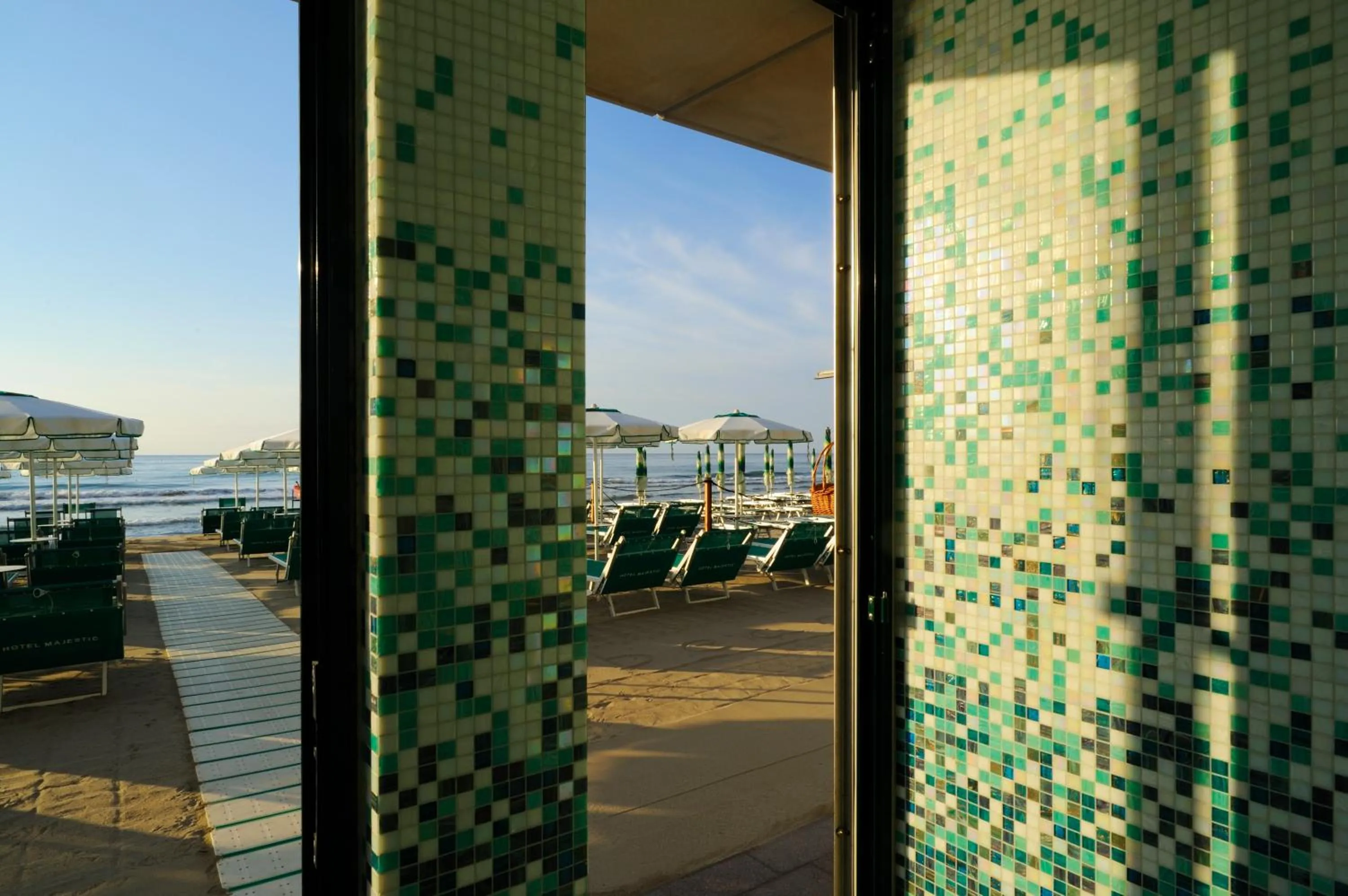 Day in LVG Hotel Collection - Majestic