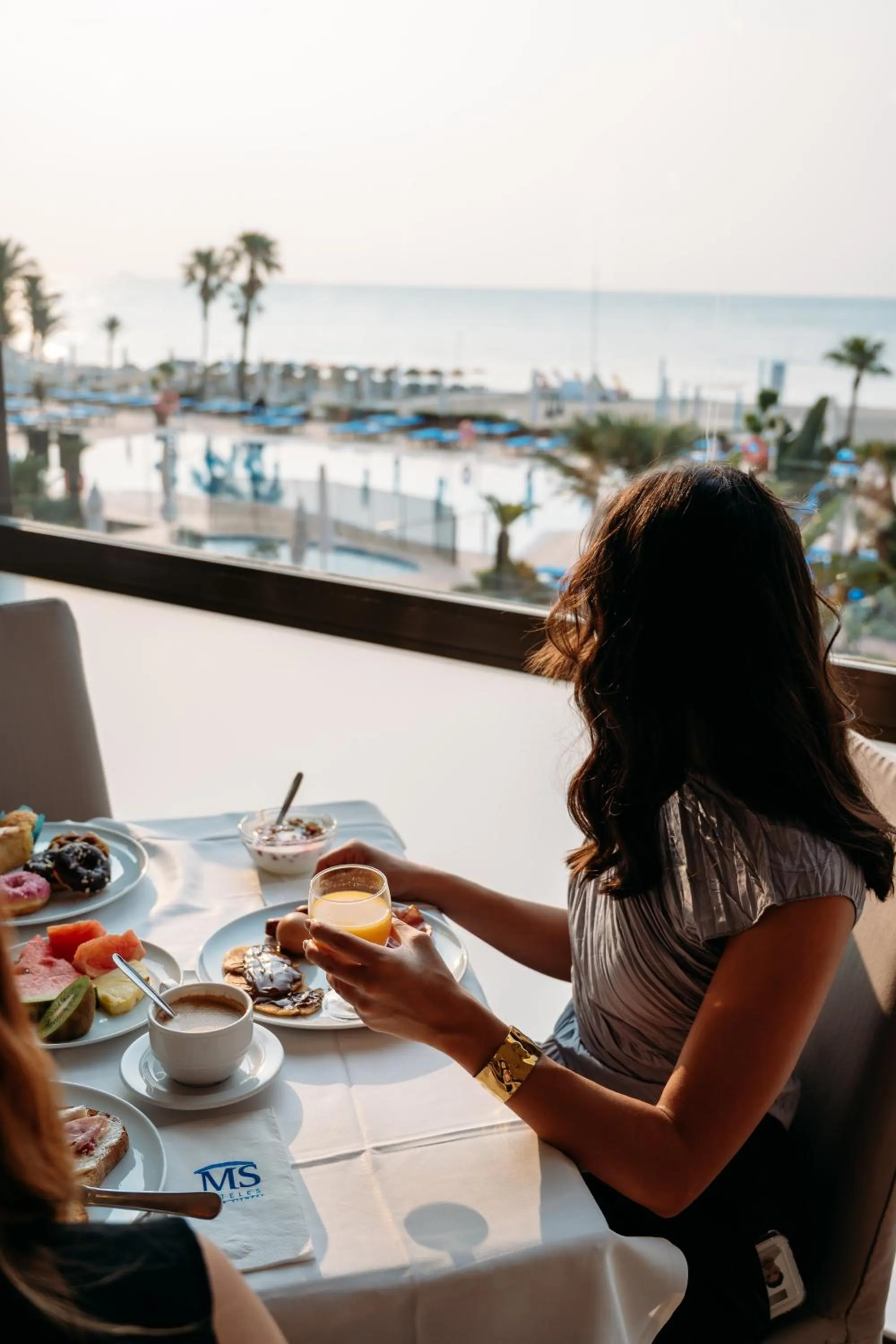 Breakfast in MS Amaragua