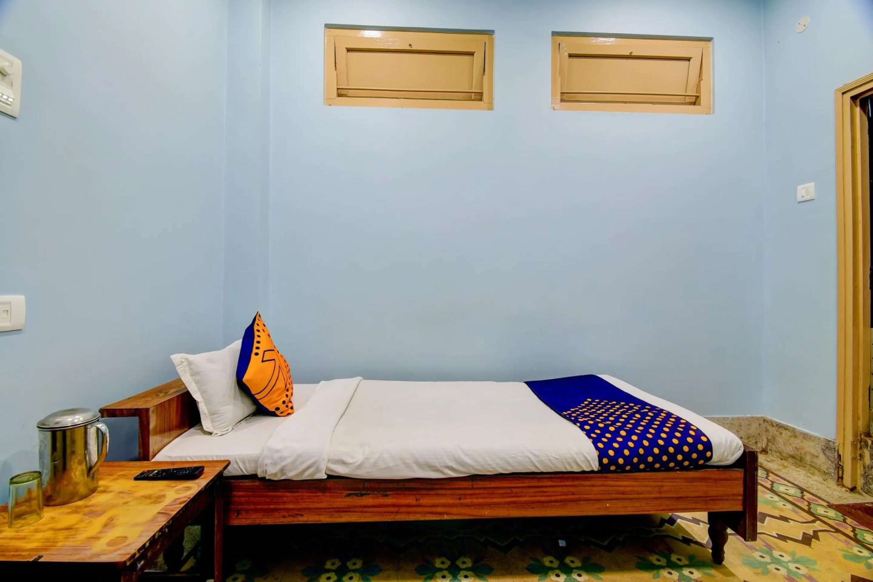 Bedroom, Bed in Hotel O Gajraj