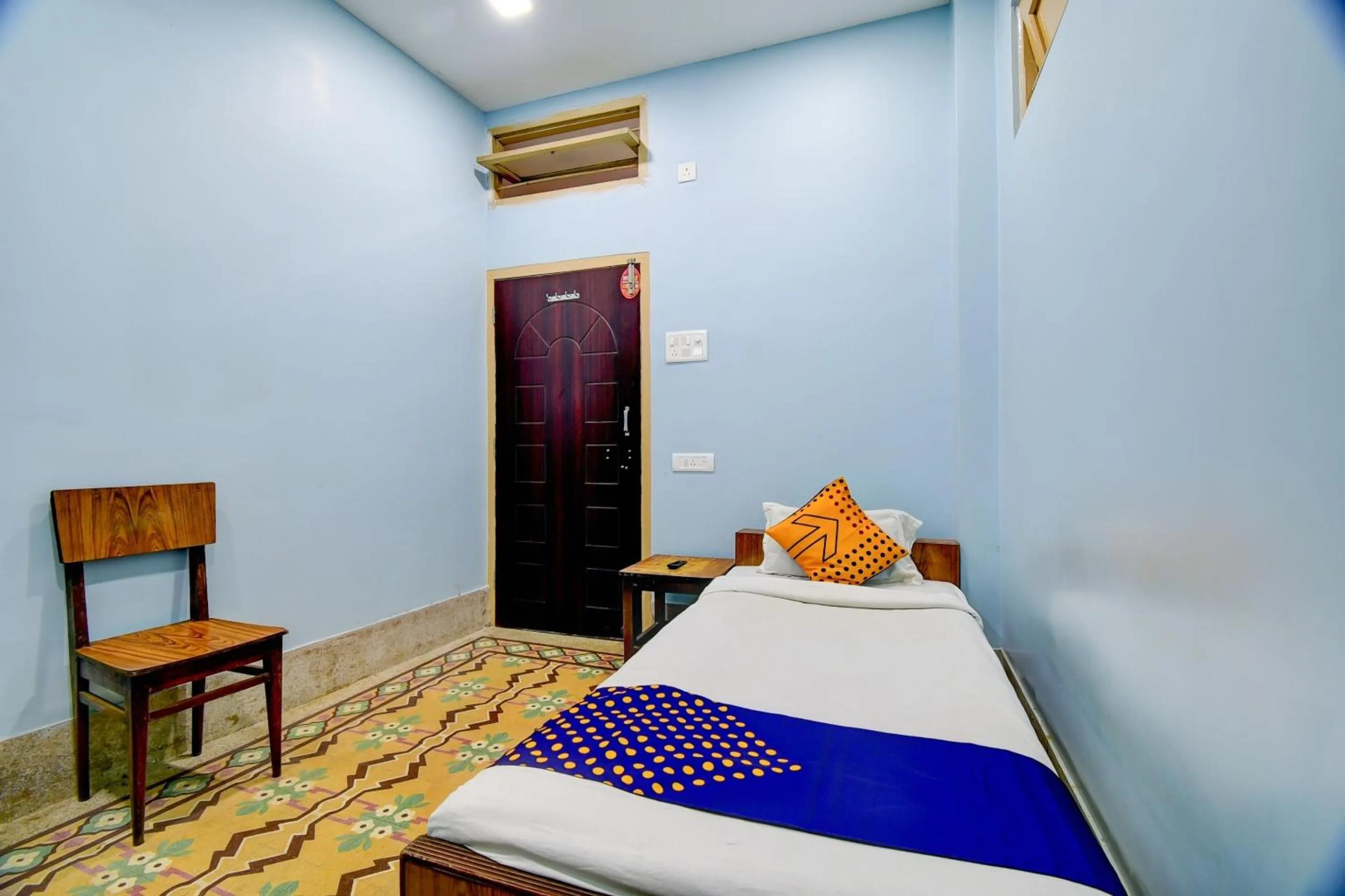 Bedroom, Bed in Hotel O Gajraj