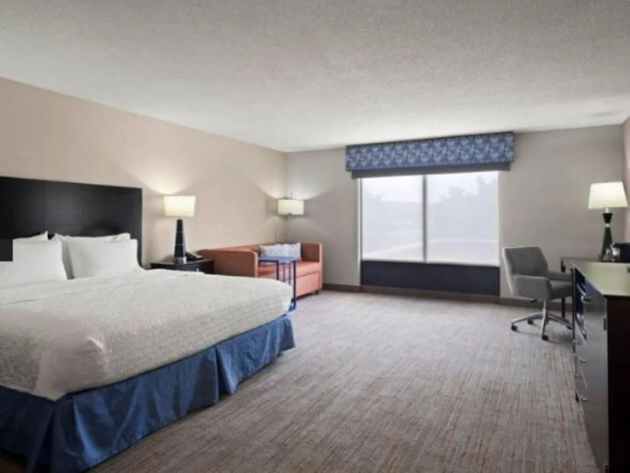 Bedroom, Bed in Hampton Inn & Suites Arundel Mills/Baltimore