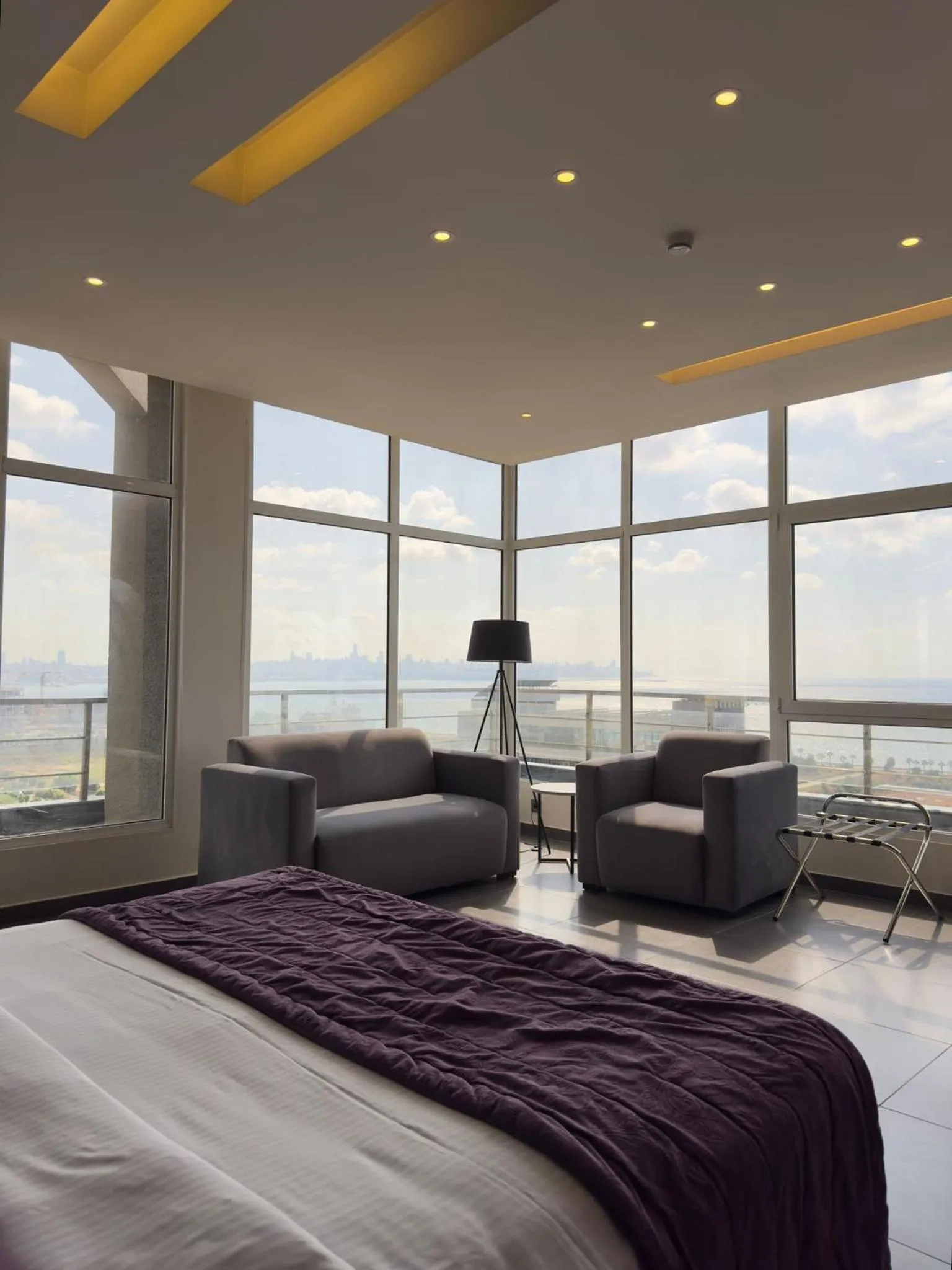 Photo of the whole room, Bed in Louis V Hotel Beirut