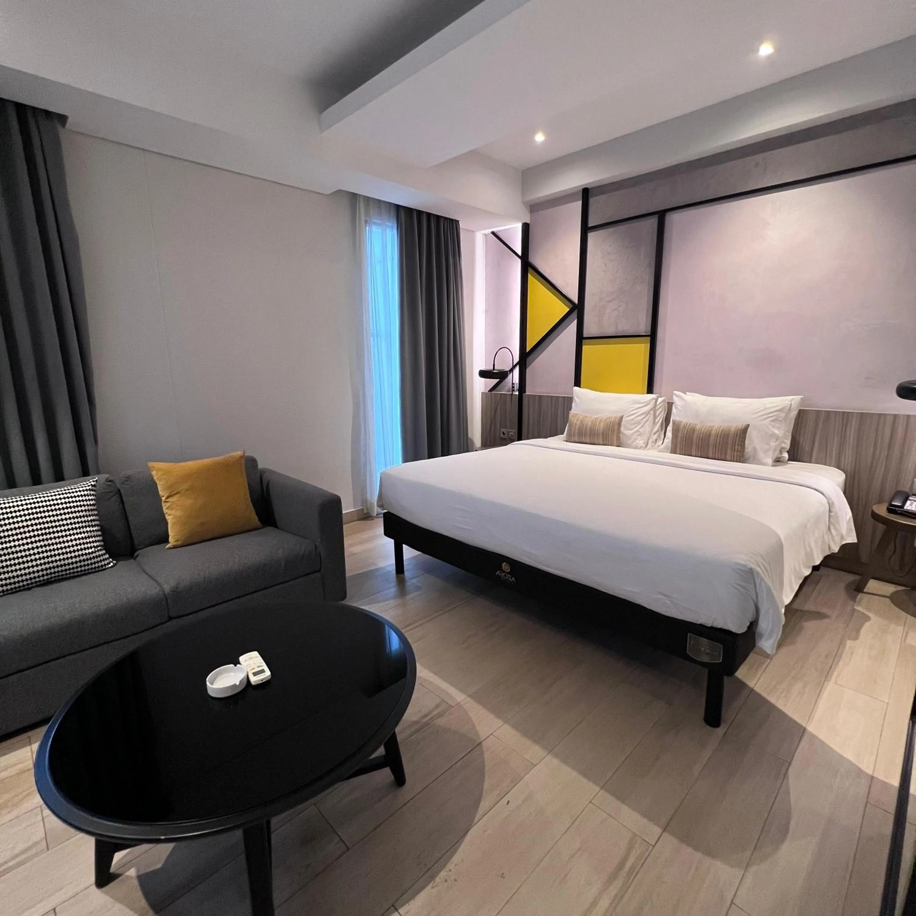 Bed in Arosa Hotel Jakarta