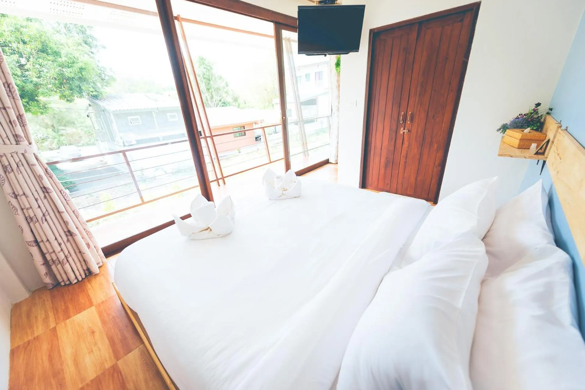 Bed in Wang Jai Kwang Space Inn