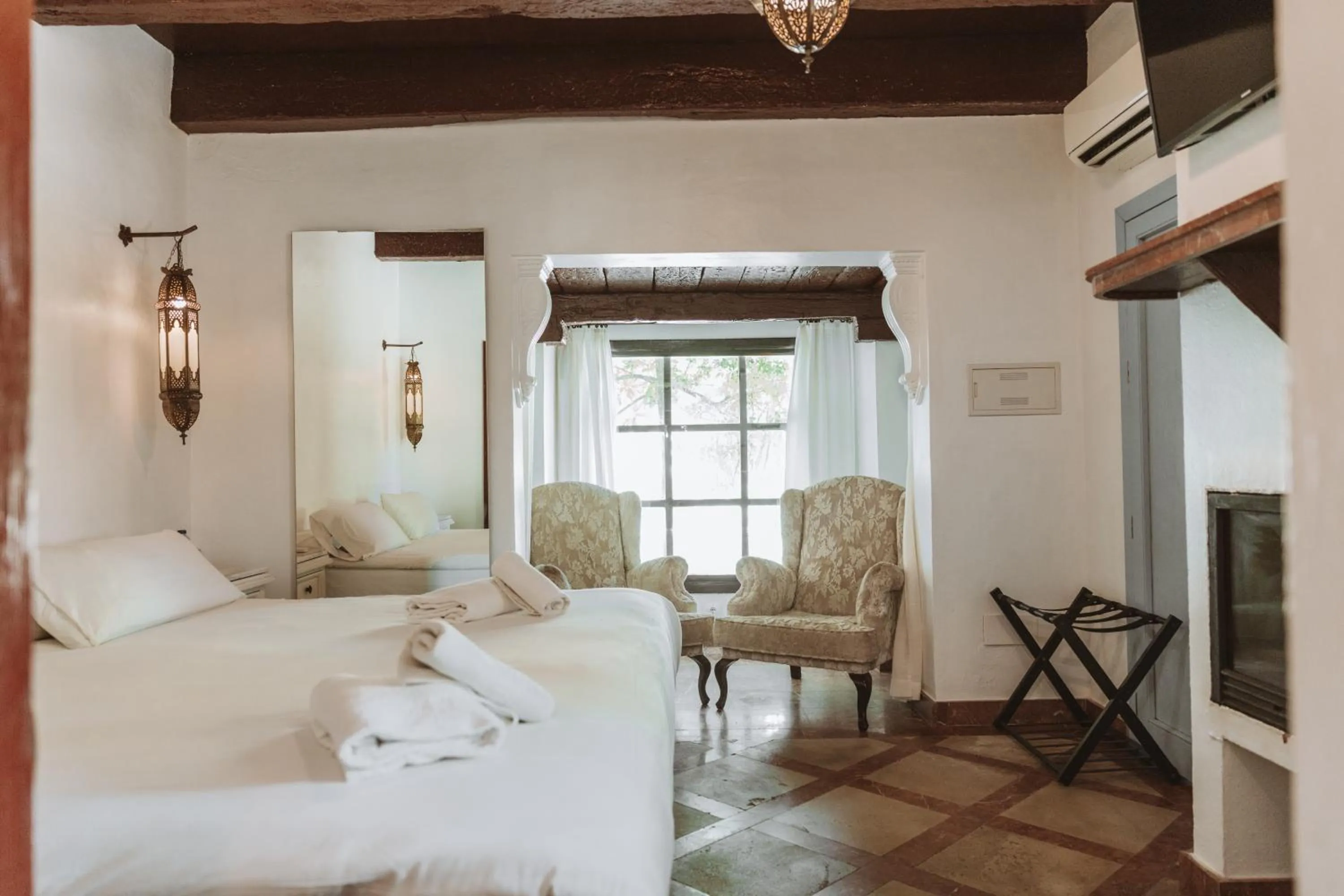 Bed in Hotel Finca Los Pilares de Ronda