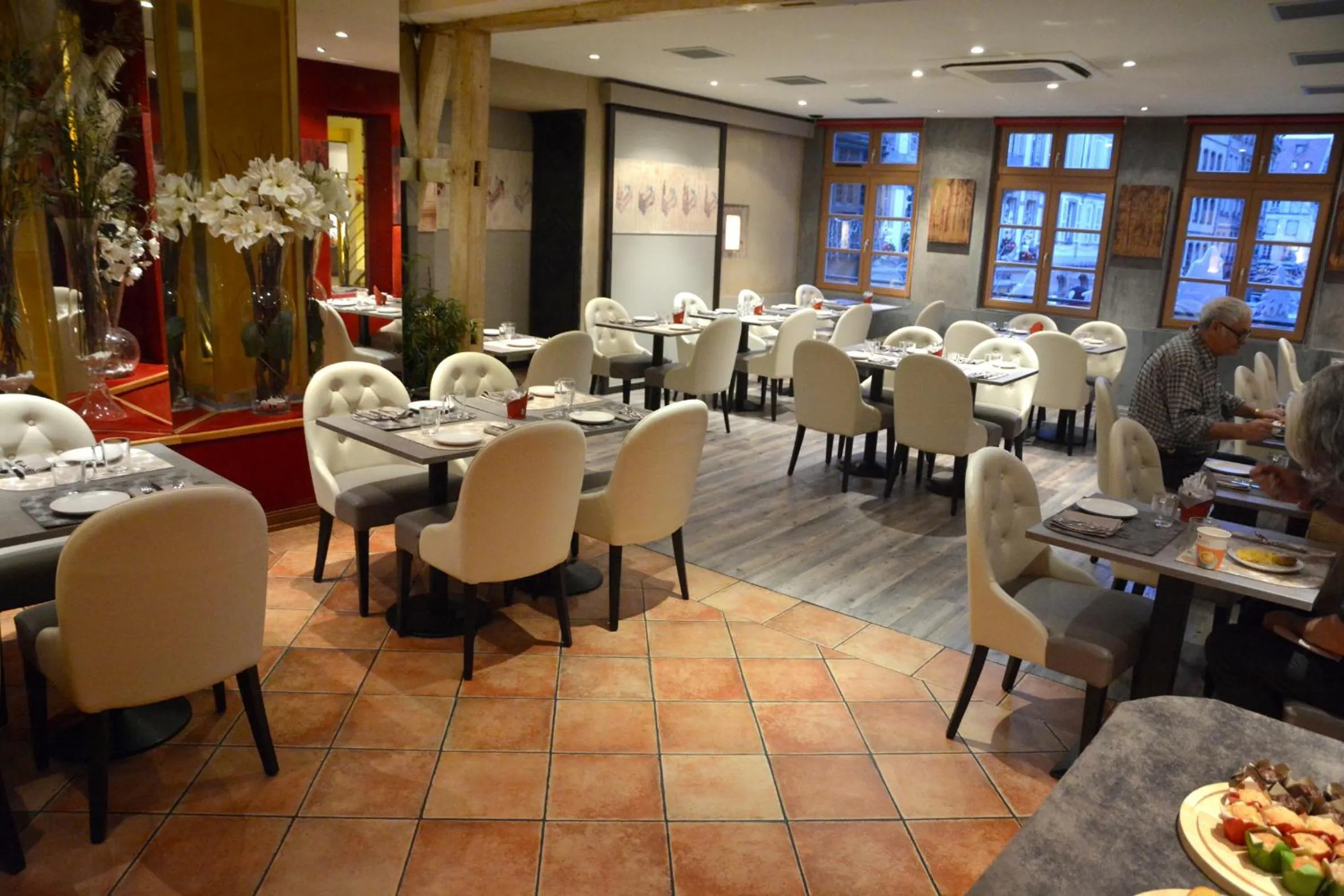 Breakfast in Hotel Cathédrale