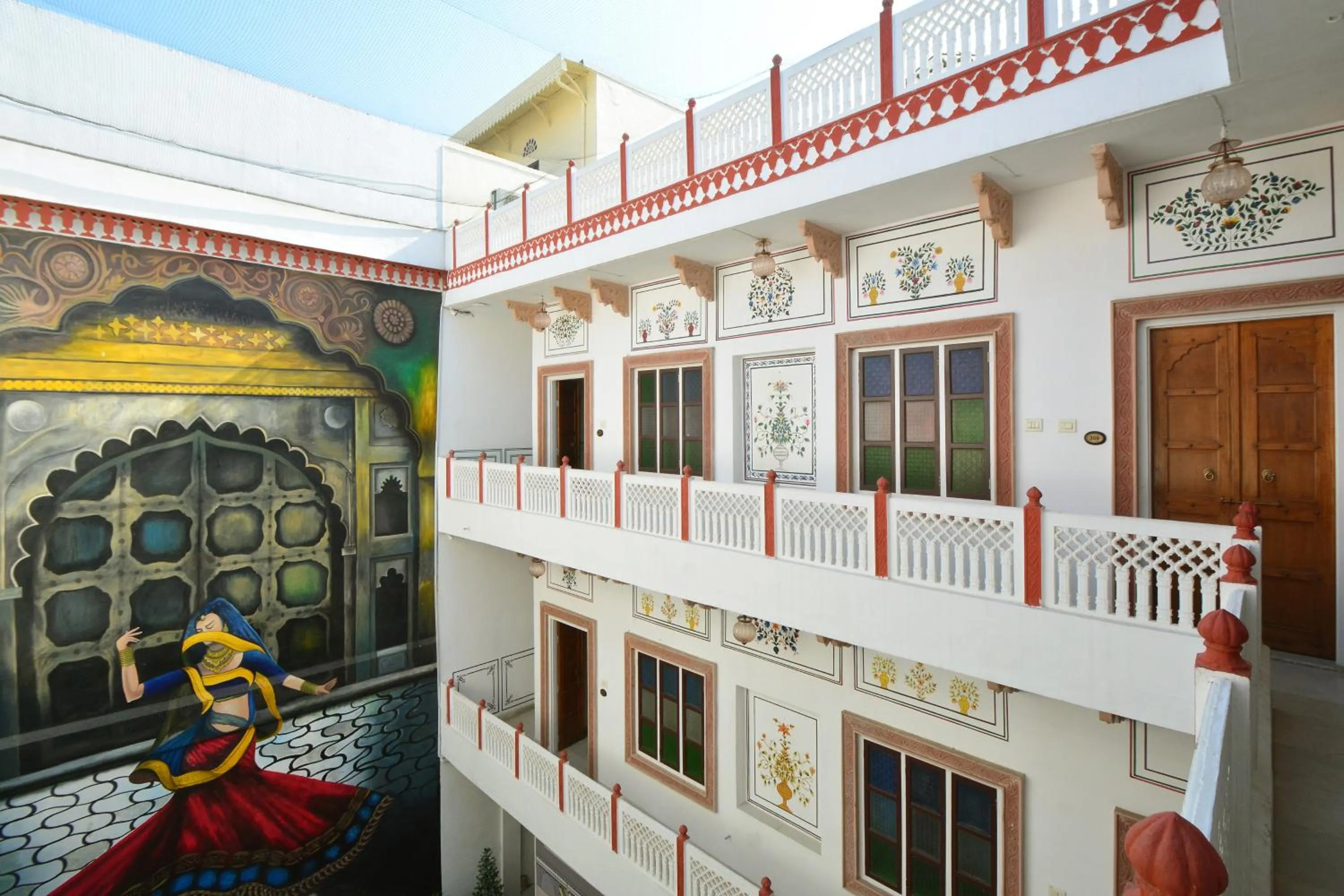 Mahal Khandela-A Heritage Hotel In Jaipur City Center