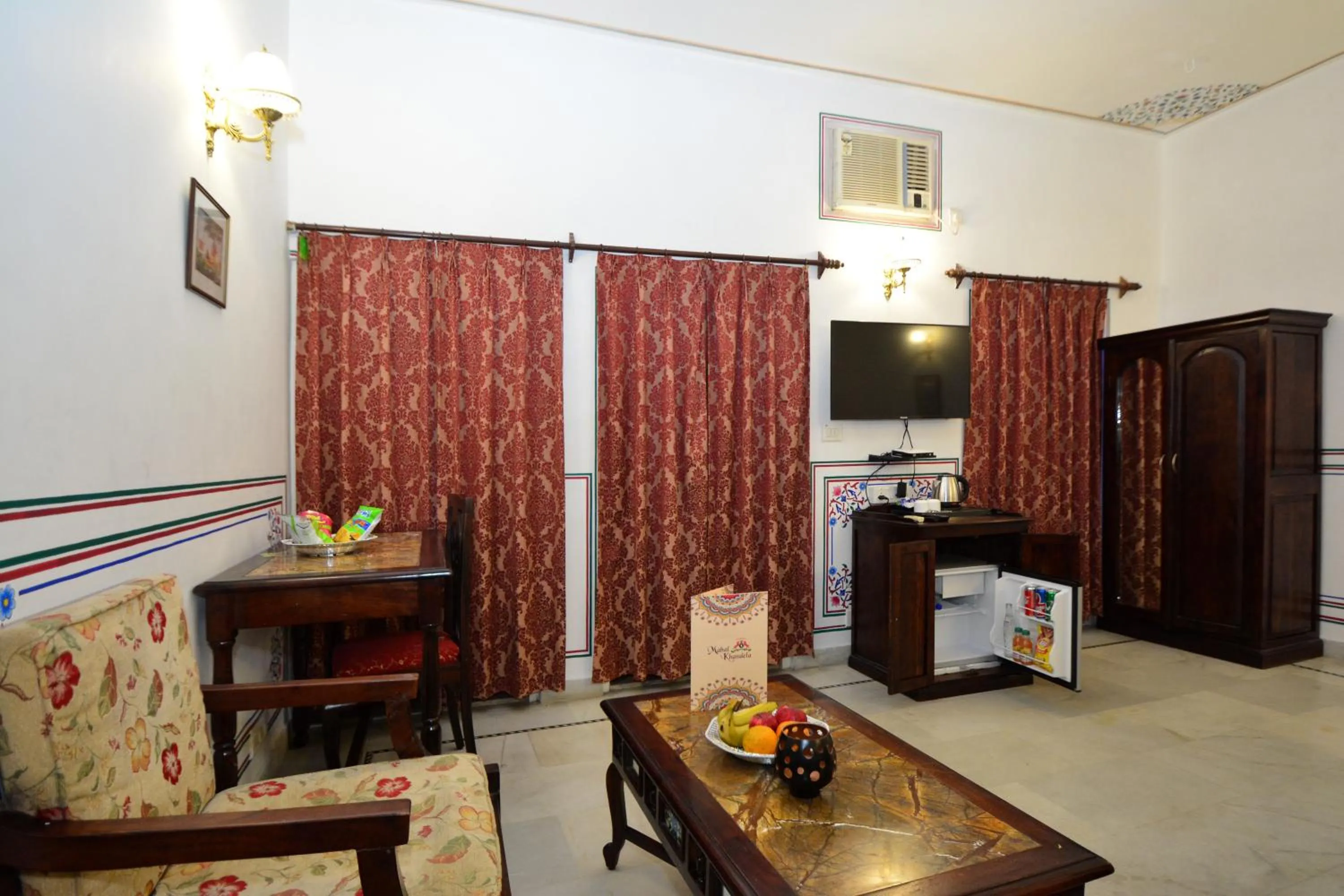 TV and multimedia in Mahal Khandela-A Heritage Hotel In Jaipur City Center