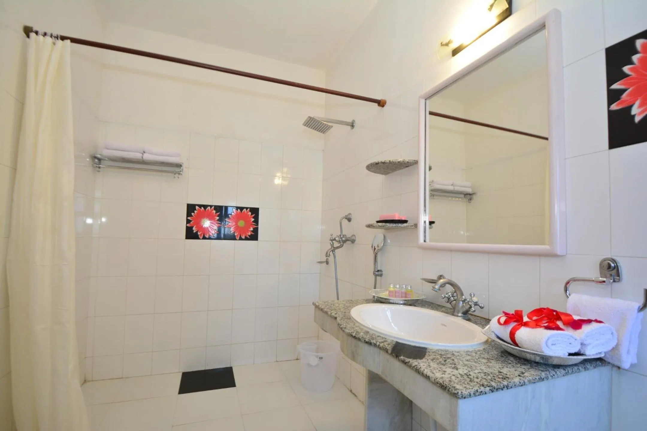 Bathroom in Mahal Khandela-A Heritage Hotel In Jaipur City Center