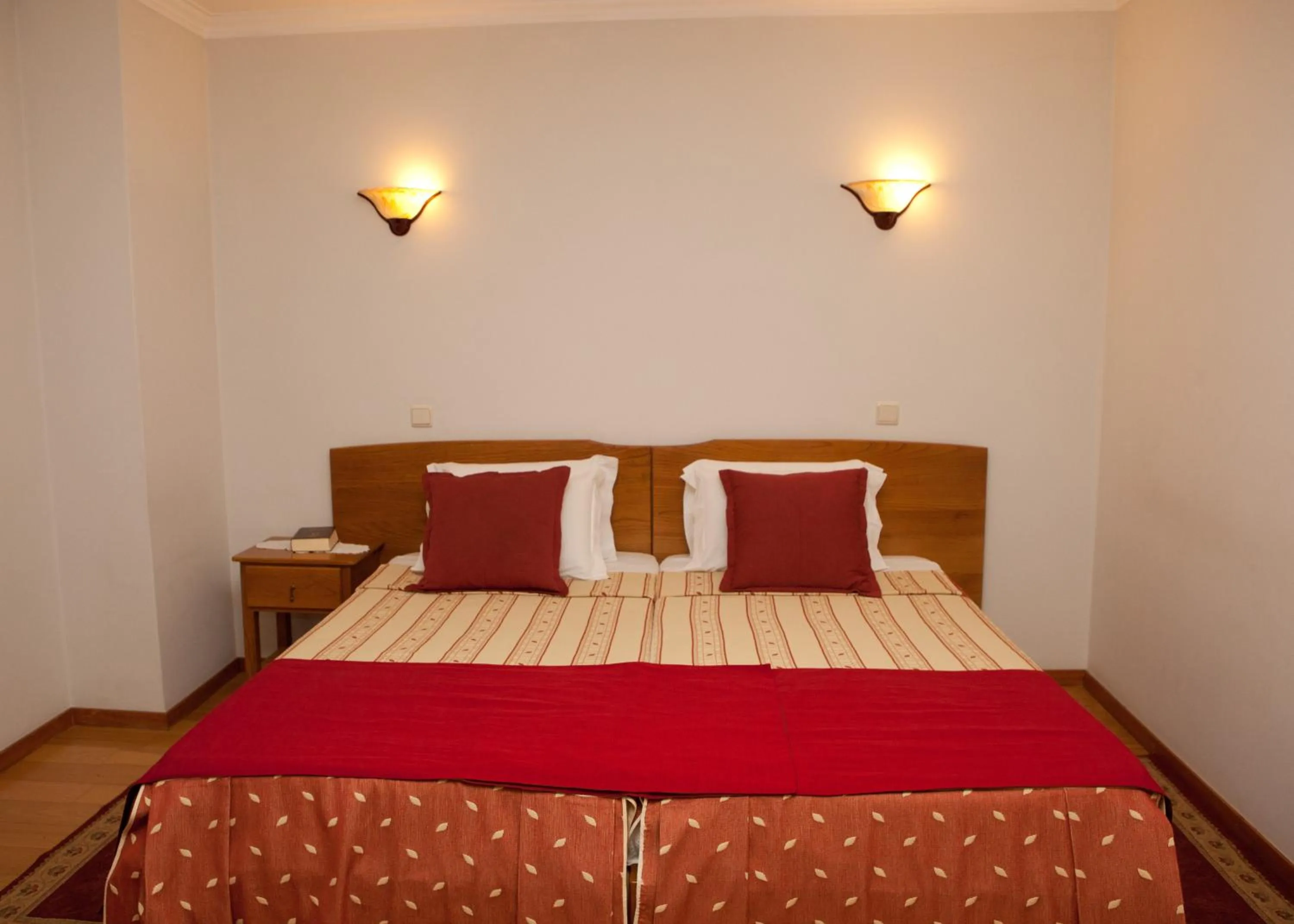 Bedroom, Bed in Solar S.Bento