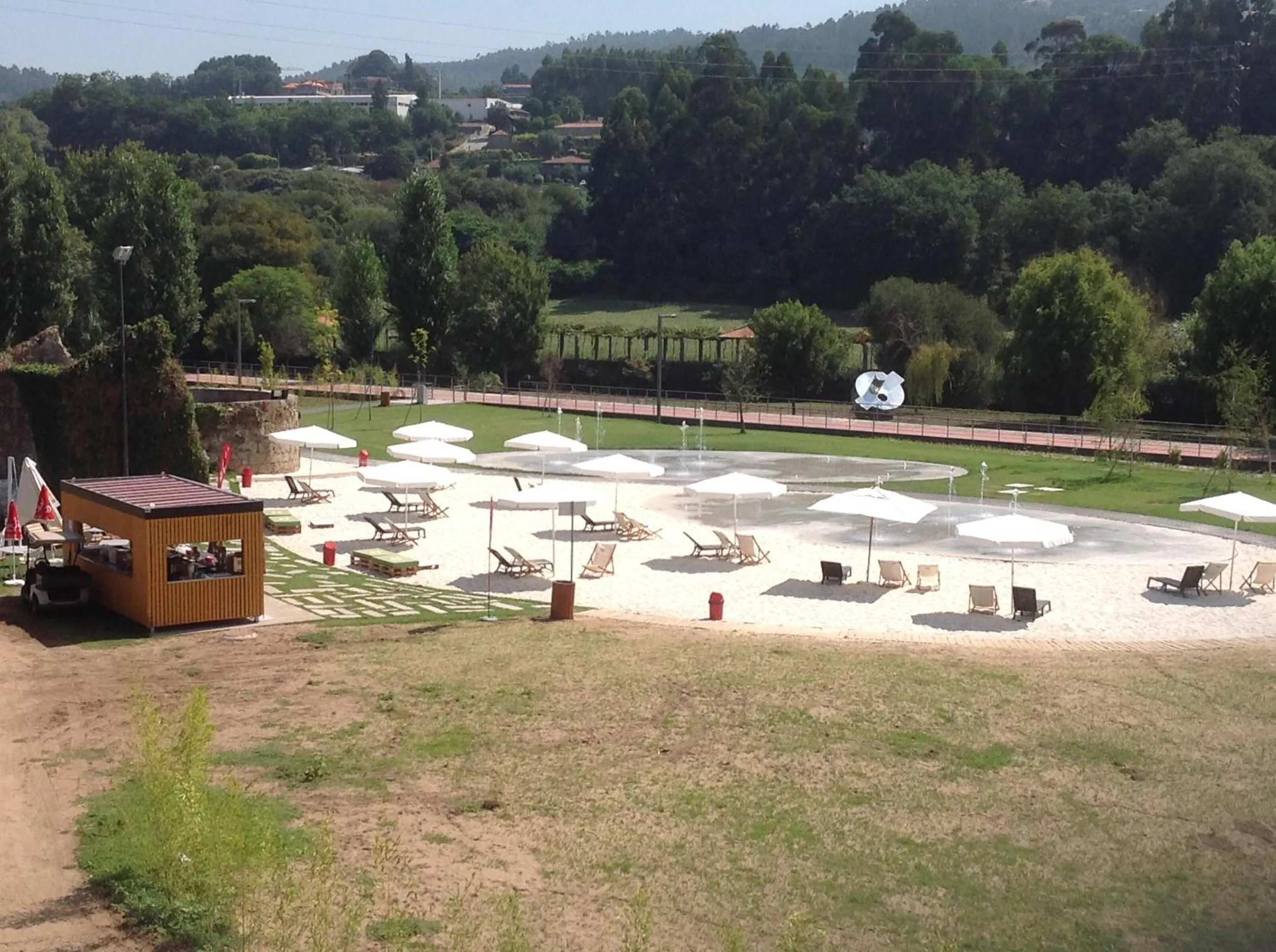 Beach in Solar S.Bento
