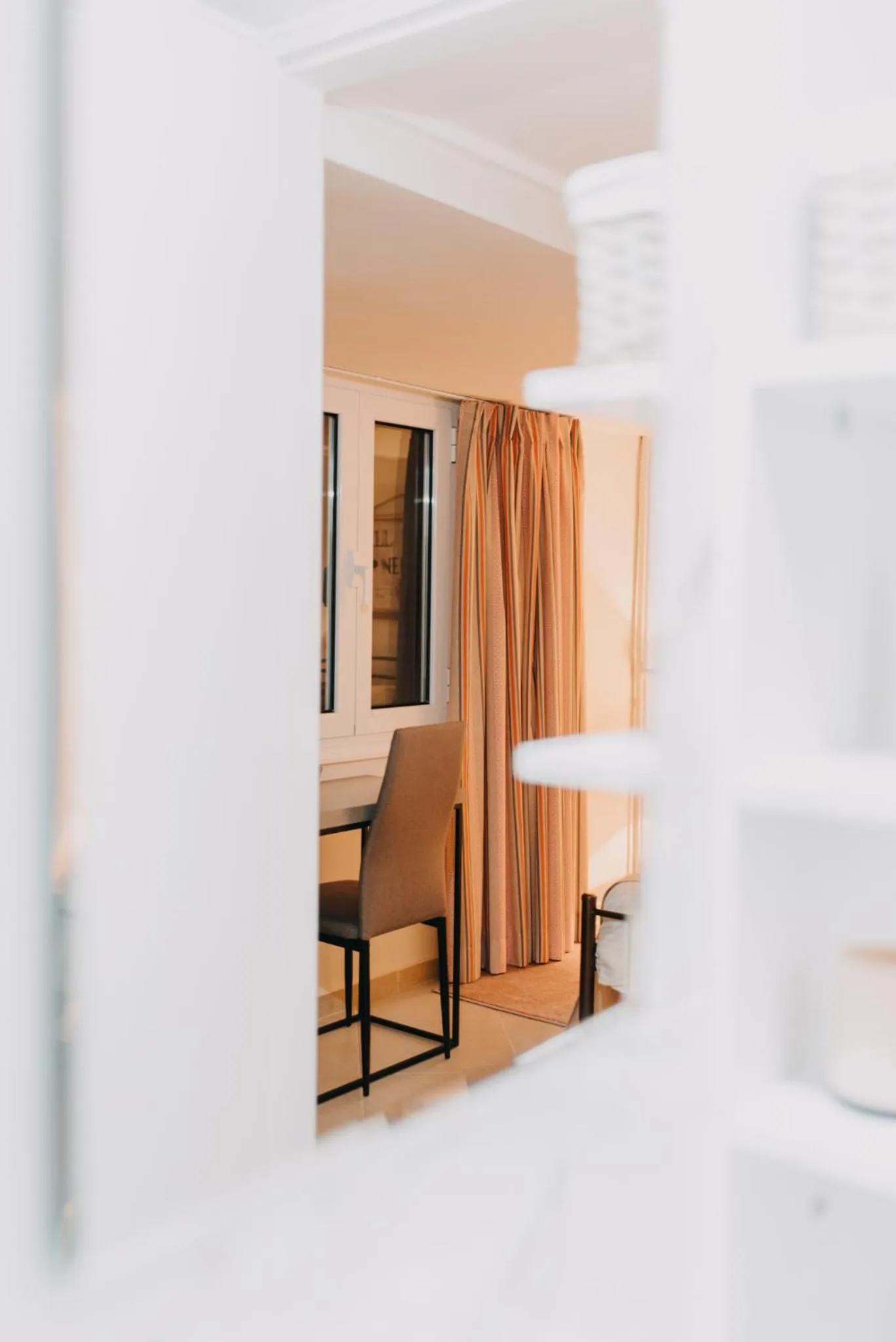 Decorative detail in BEST HOUSE, CENTRAL APRTM., AGIOU NIKOLAOU, PATRA