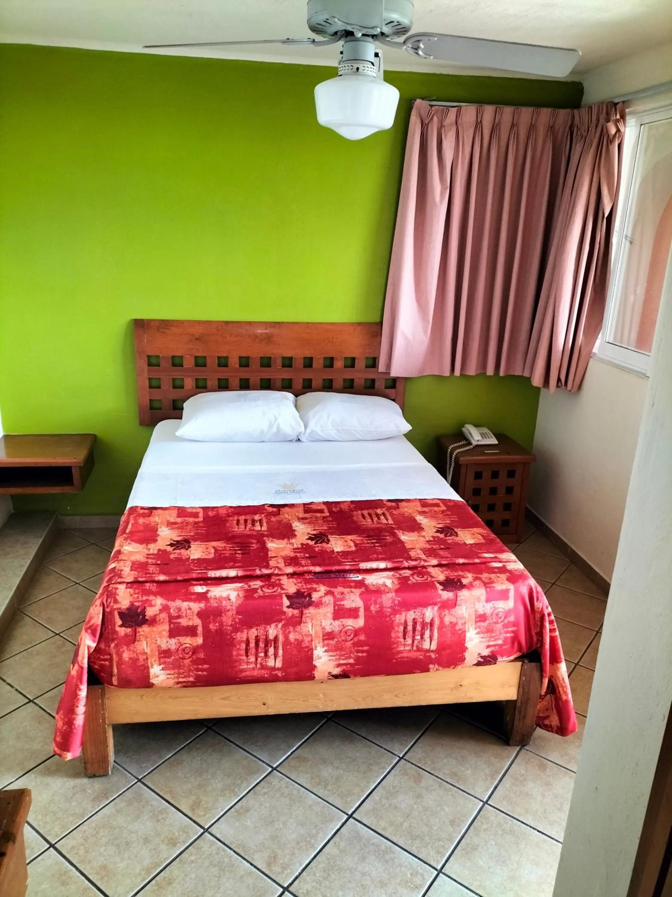 Hotel Real Santa María