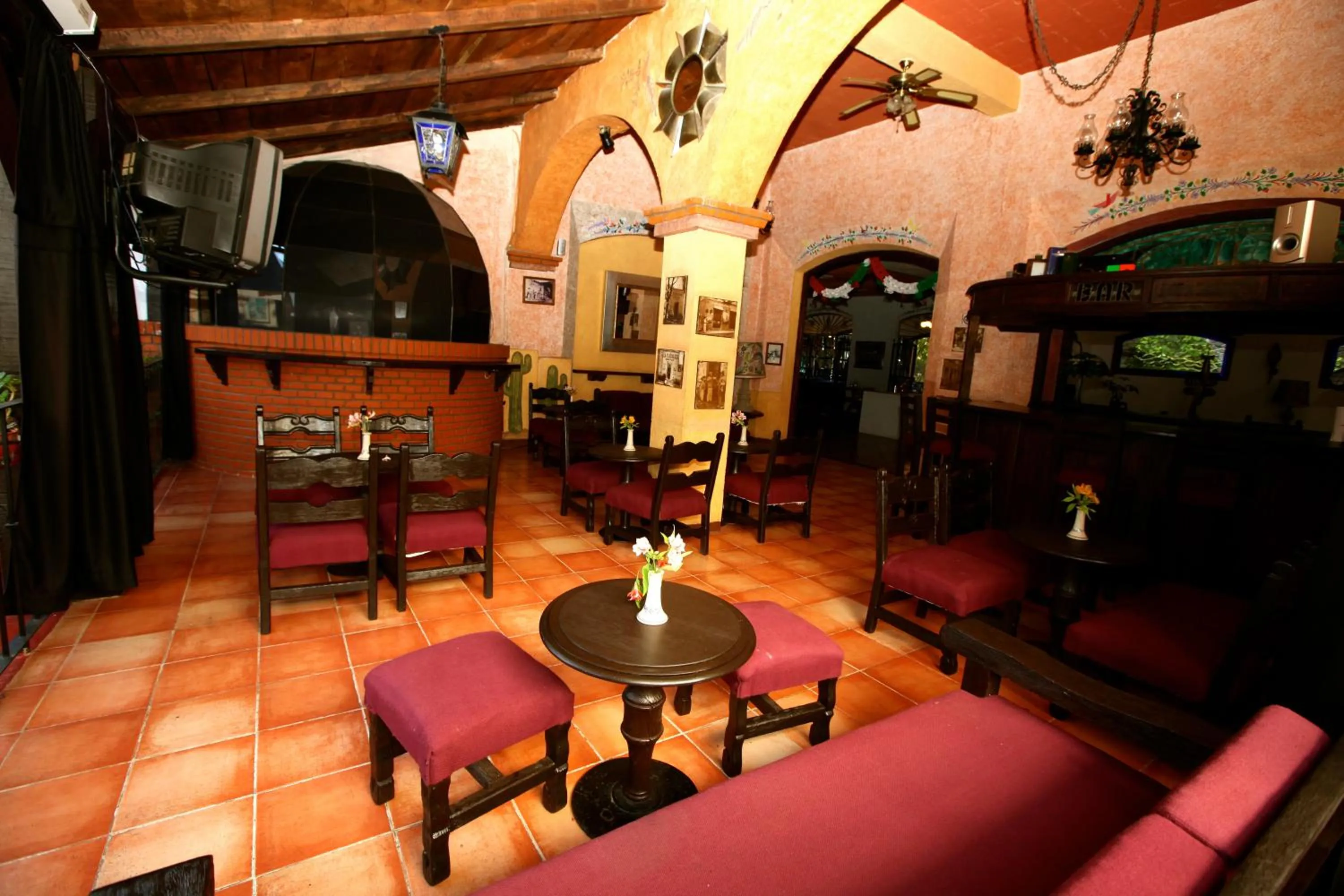 Lounge or bar in Hotel Montetaxco