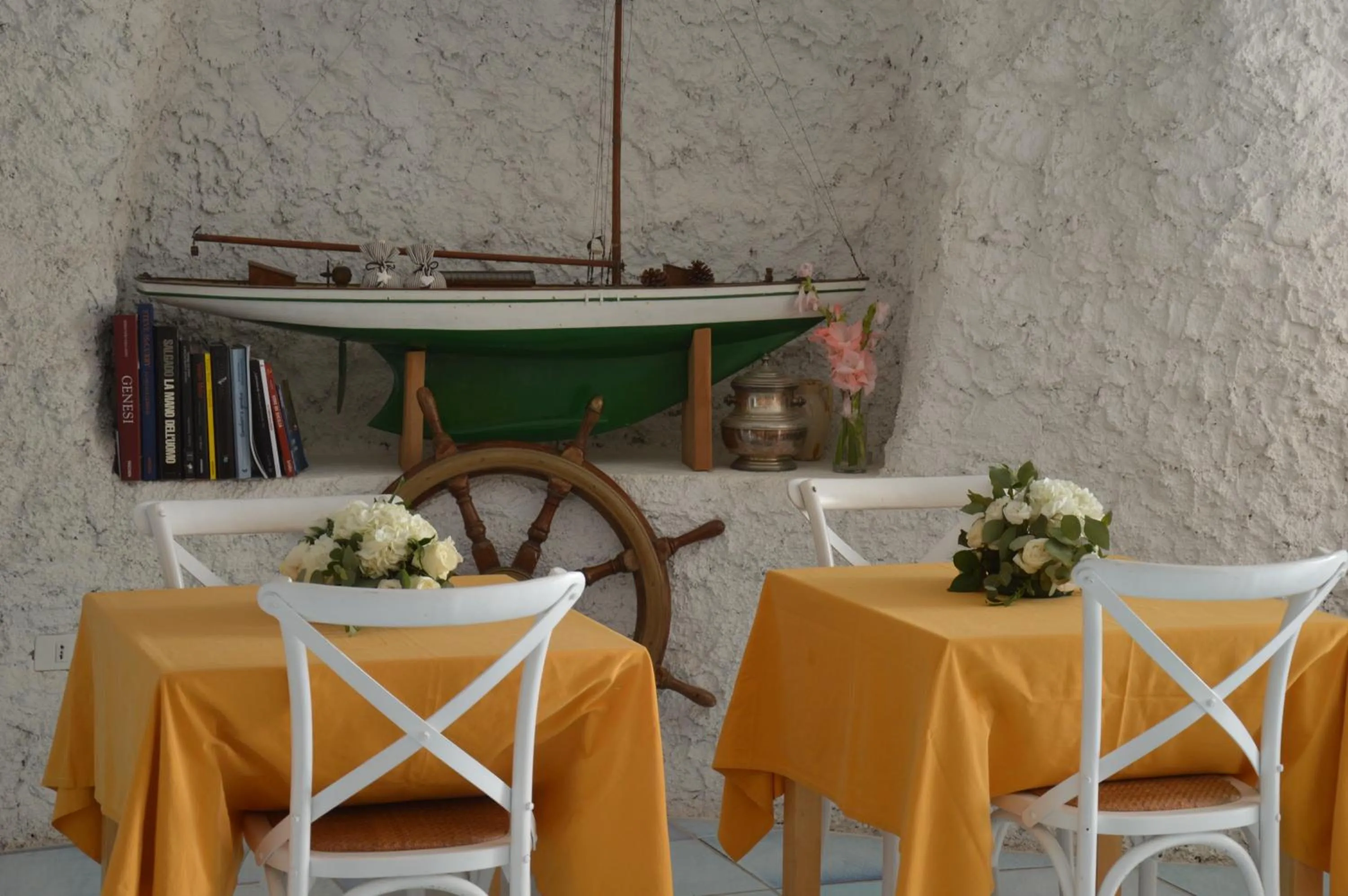 Restaurant/places to eat in Hotel Agave e Ginestra