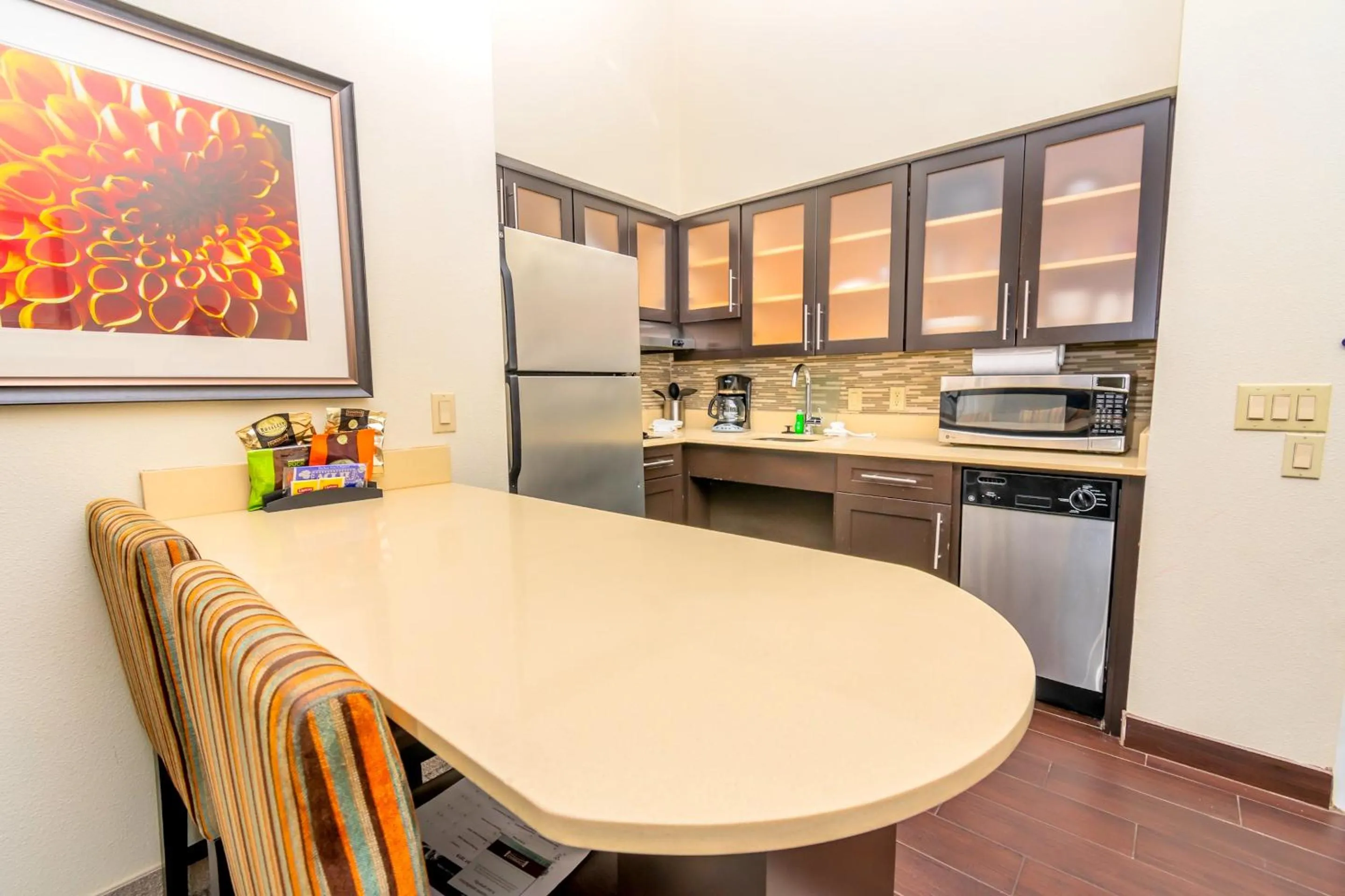 Staybridge Suites Houston - IAH Airport by IHG