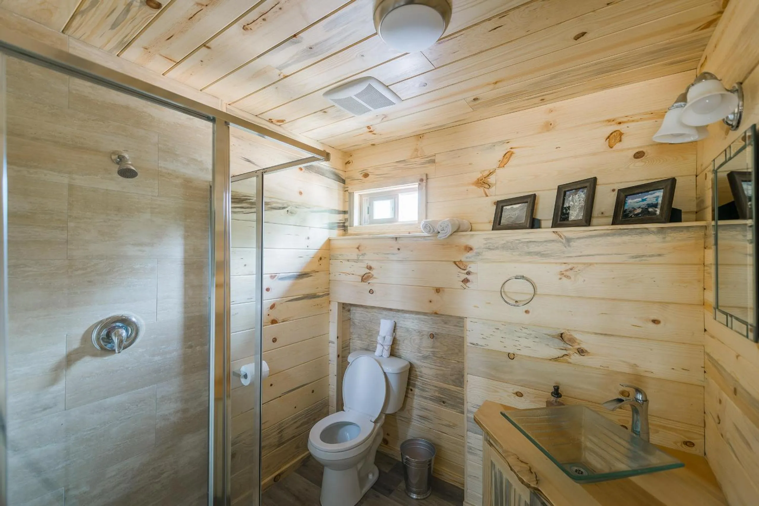 Shower in Silver City Mountain Resort