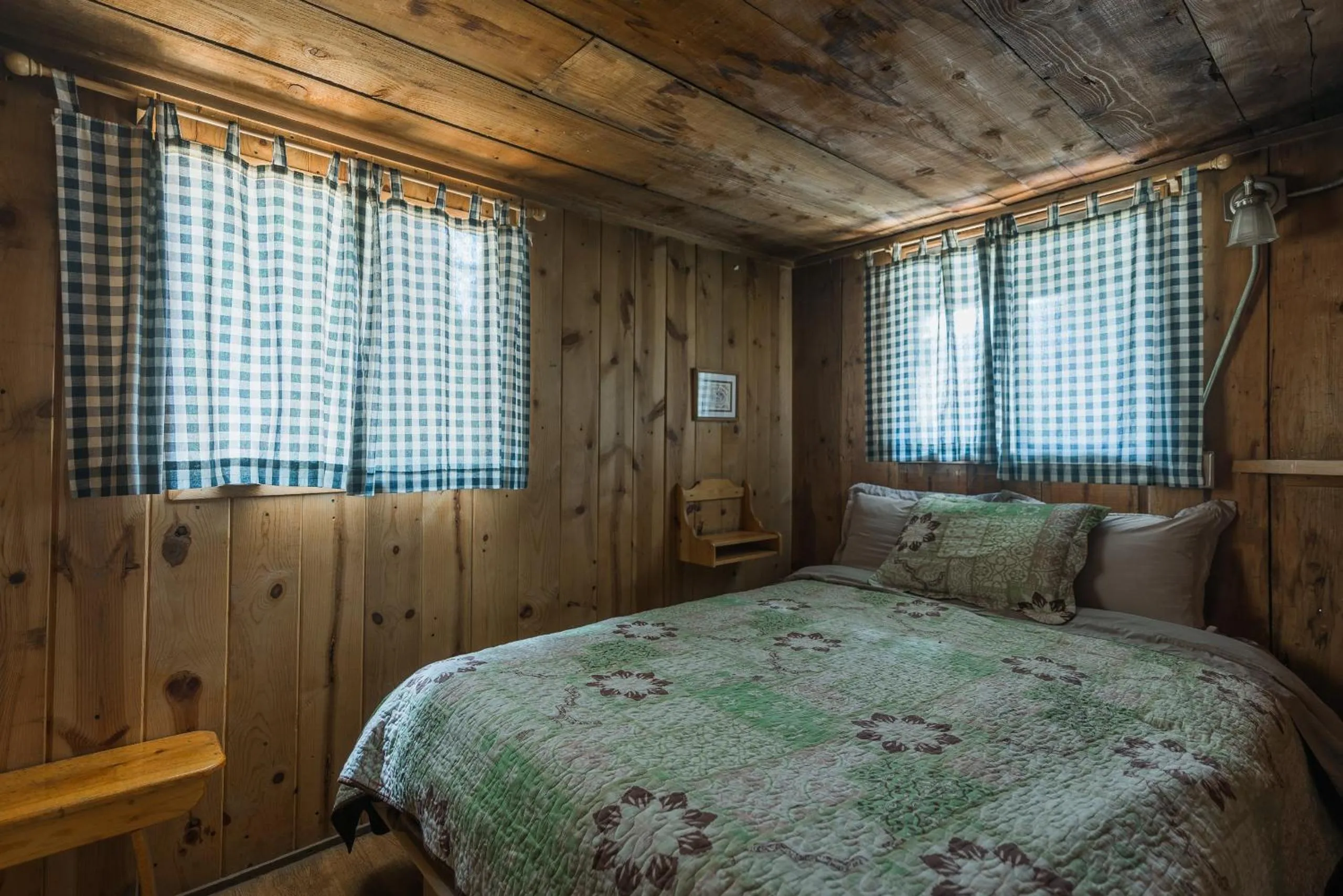 Bed in Silver City Mountain Resort