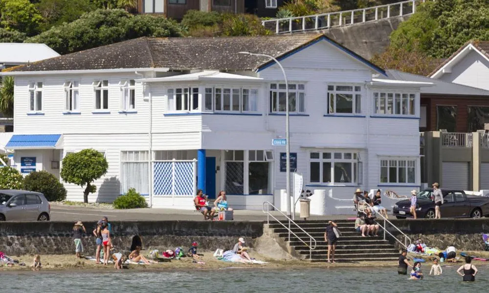 Property building in Moana Lodge