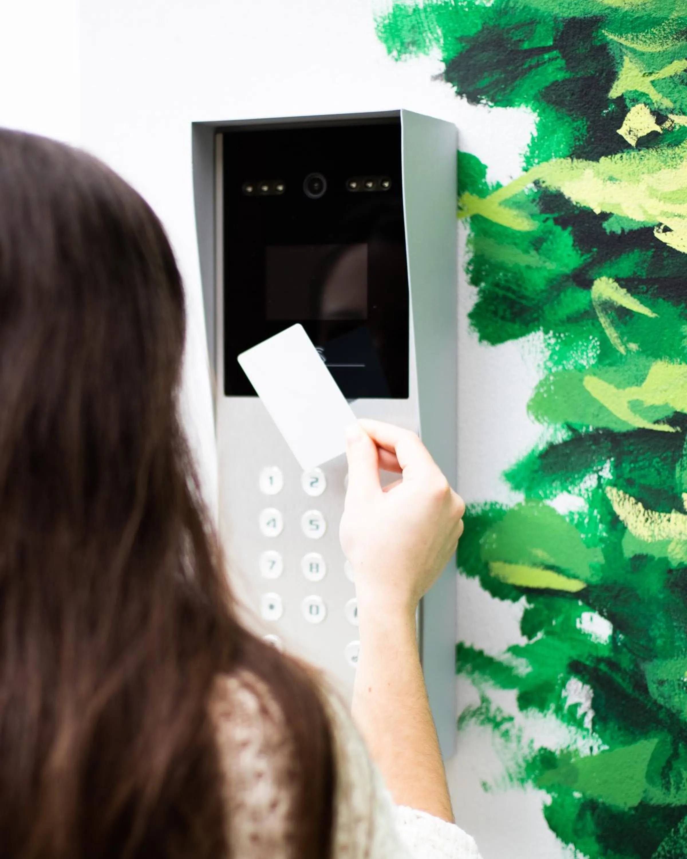 Guests in Athenian Residences