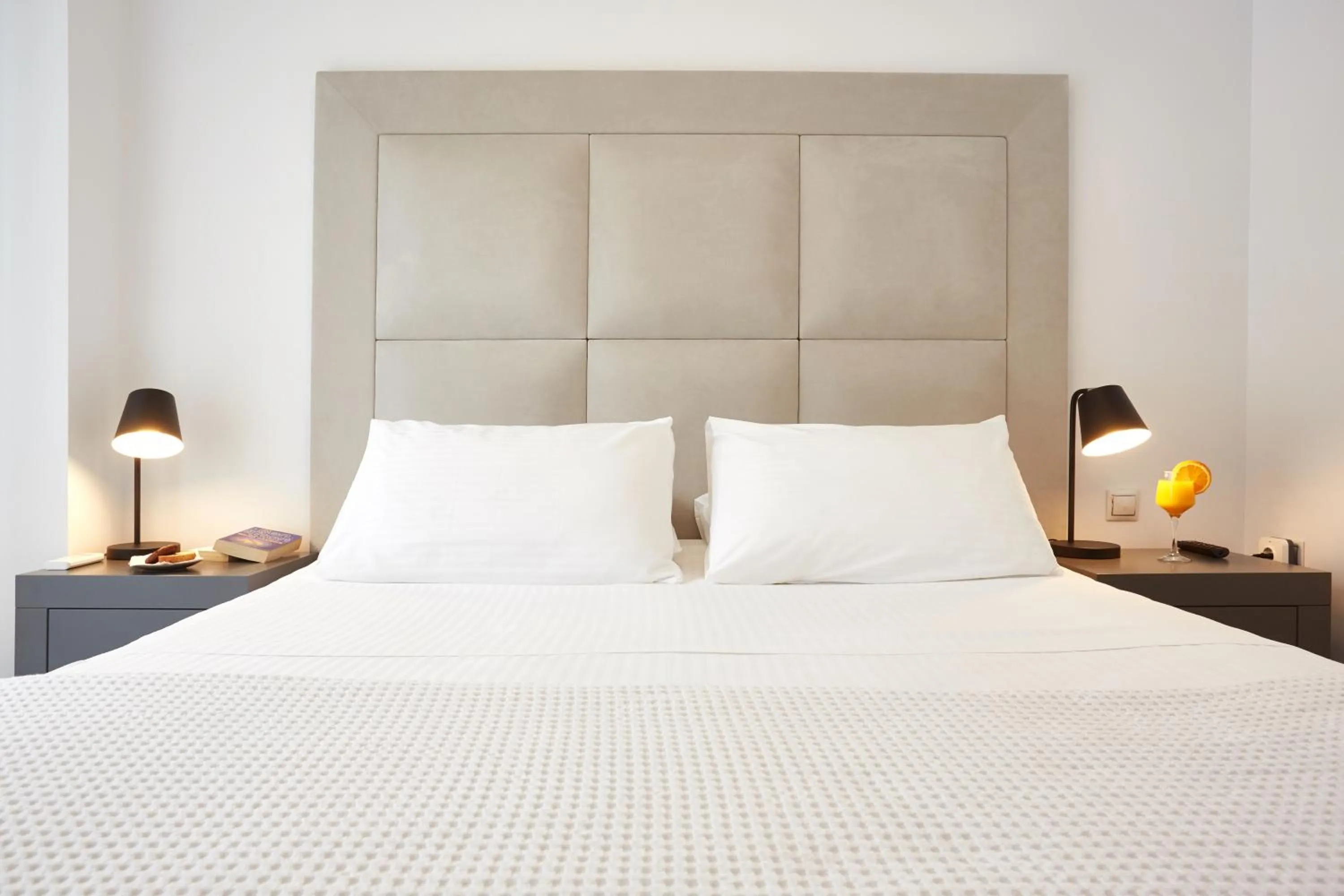 Bed in Athenian Residences