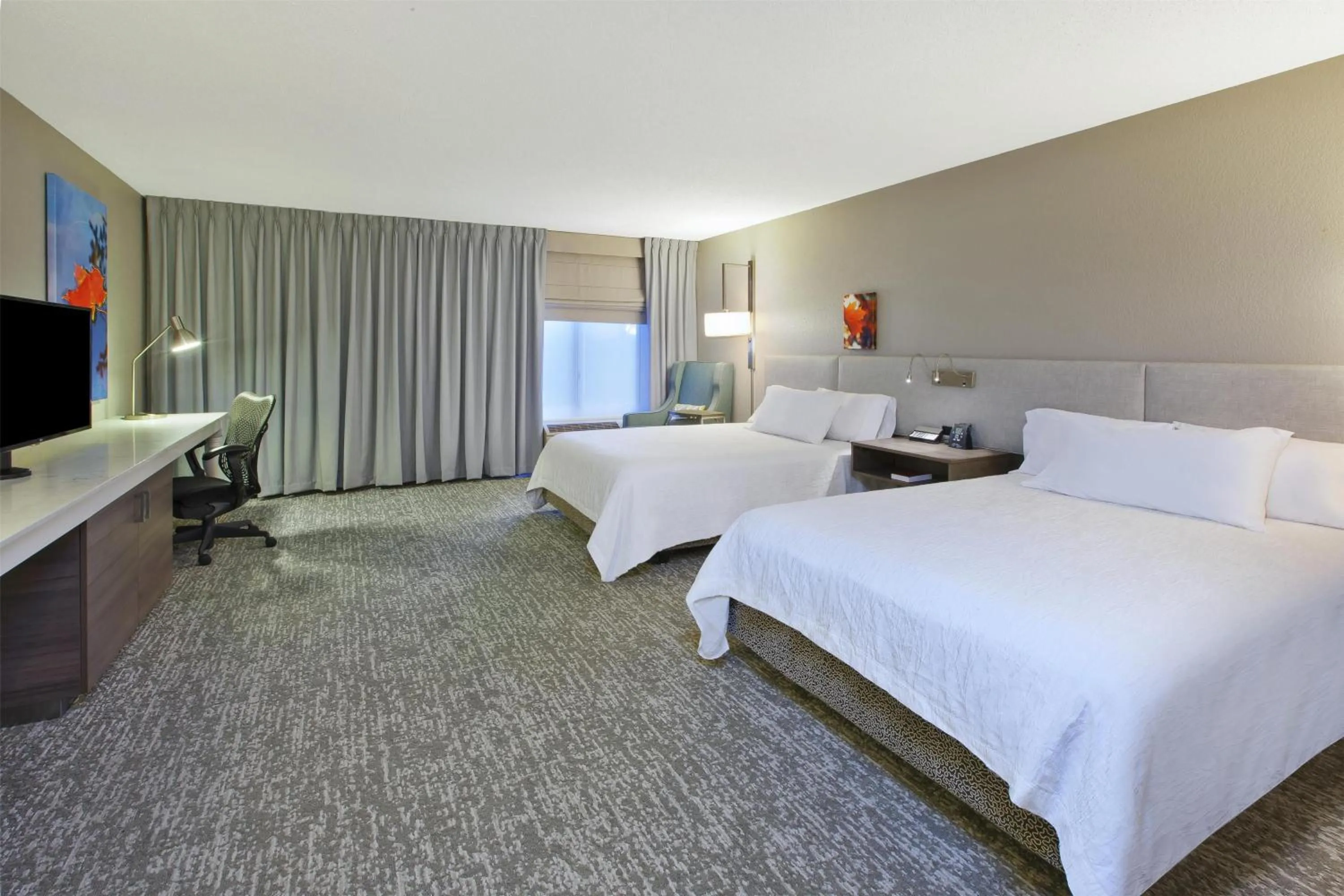 Bedroom, Bed in Hilton Garden Inn Chesterton