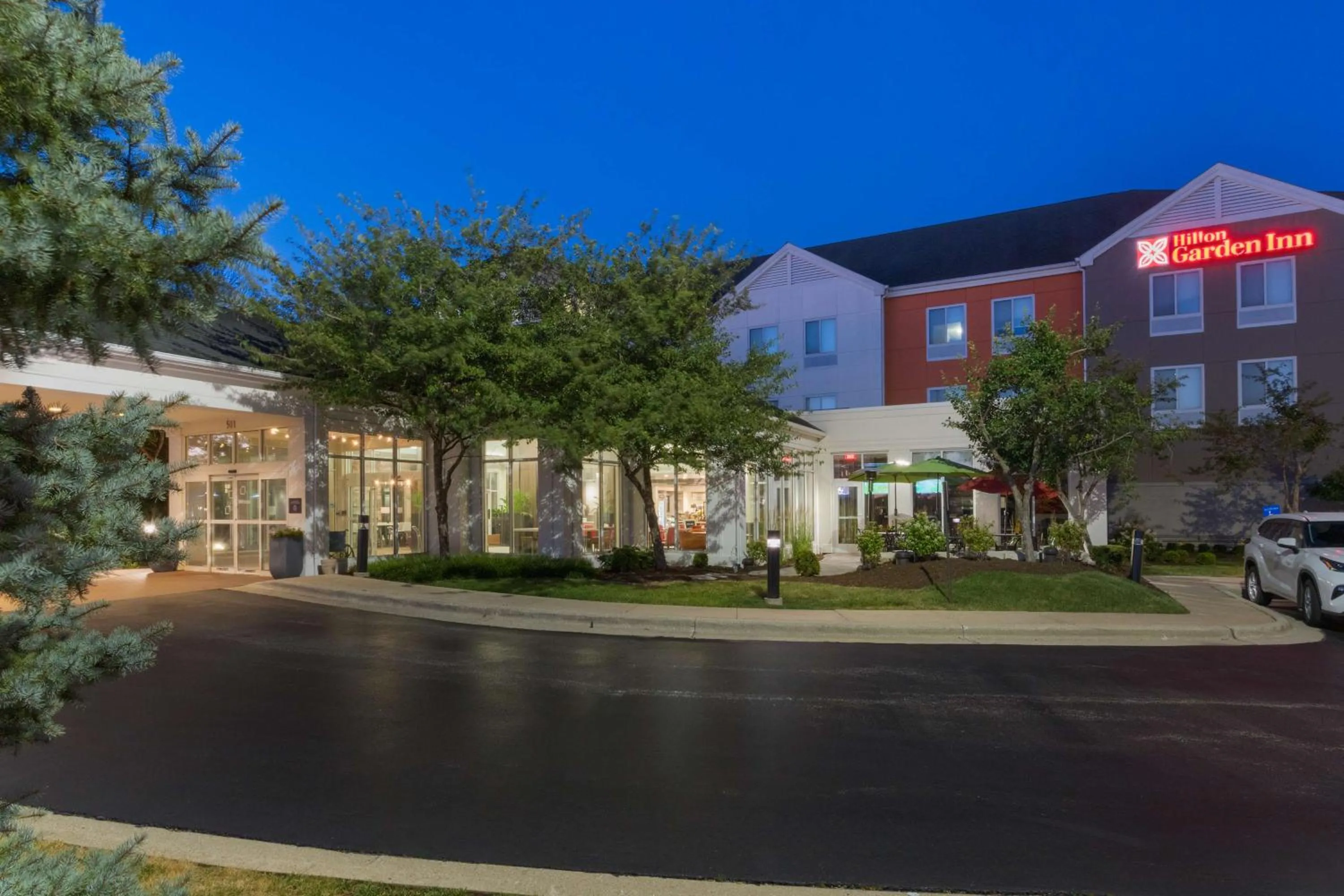 Property building in Hilton Garden Inn Chesterton