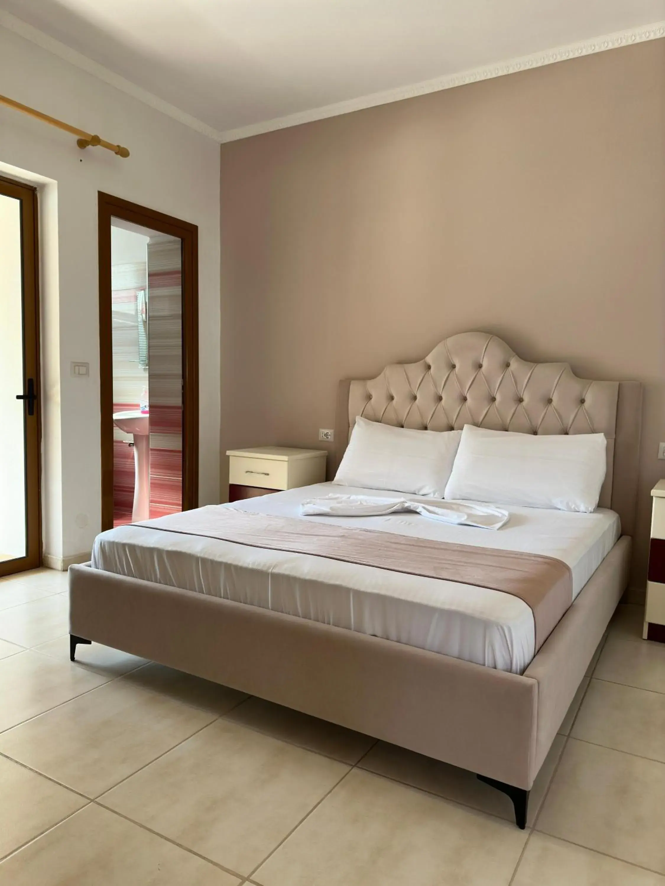 Evelina Ernild Rooms Evelina Ernild Rooms