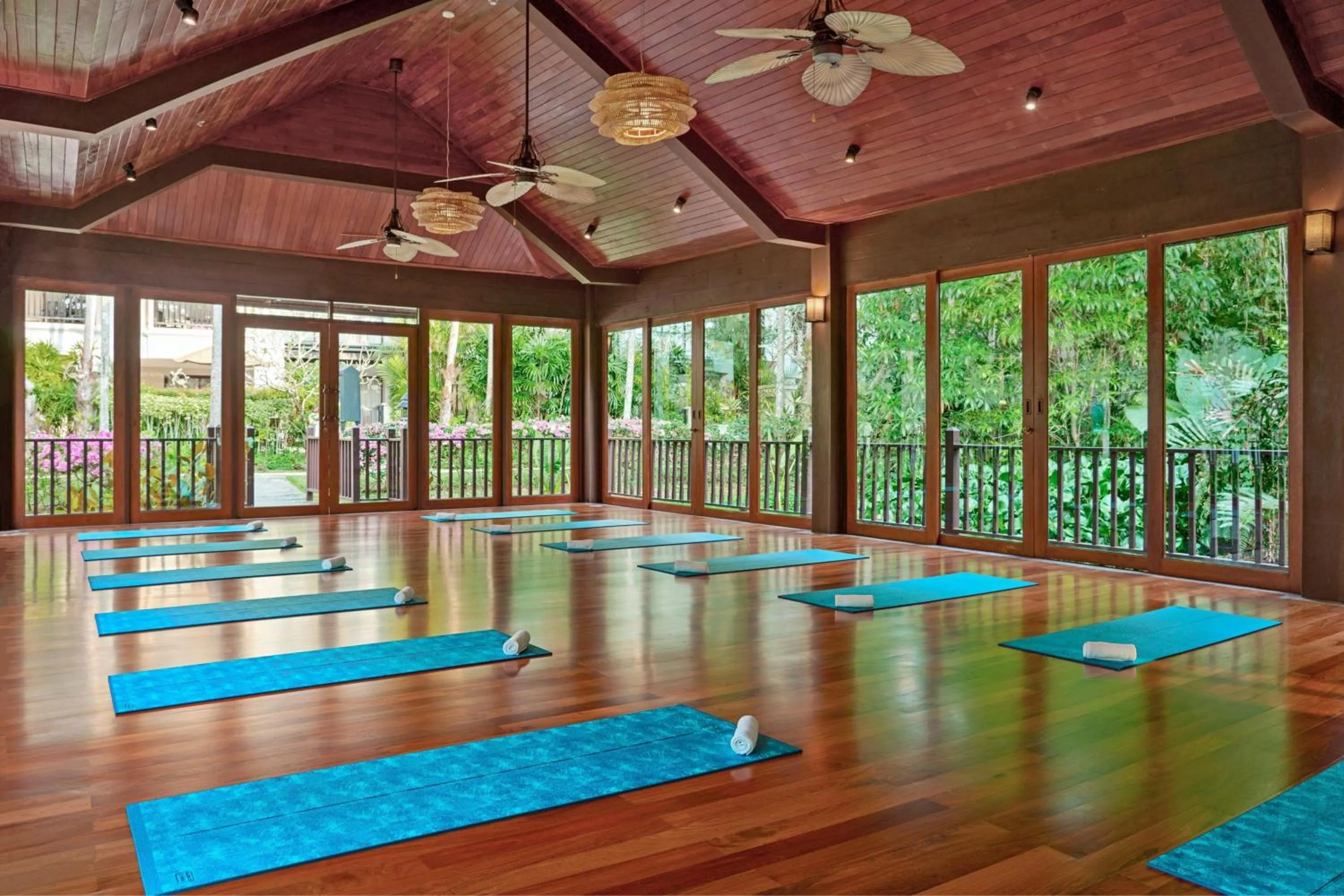 Area and facilities in Marriott's Mai Khao Resort - Phuket