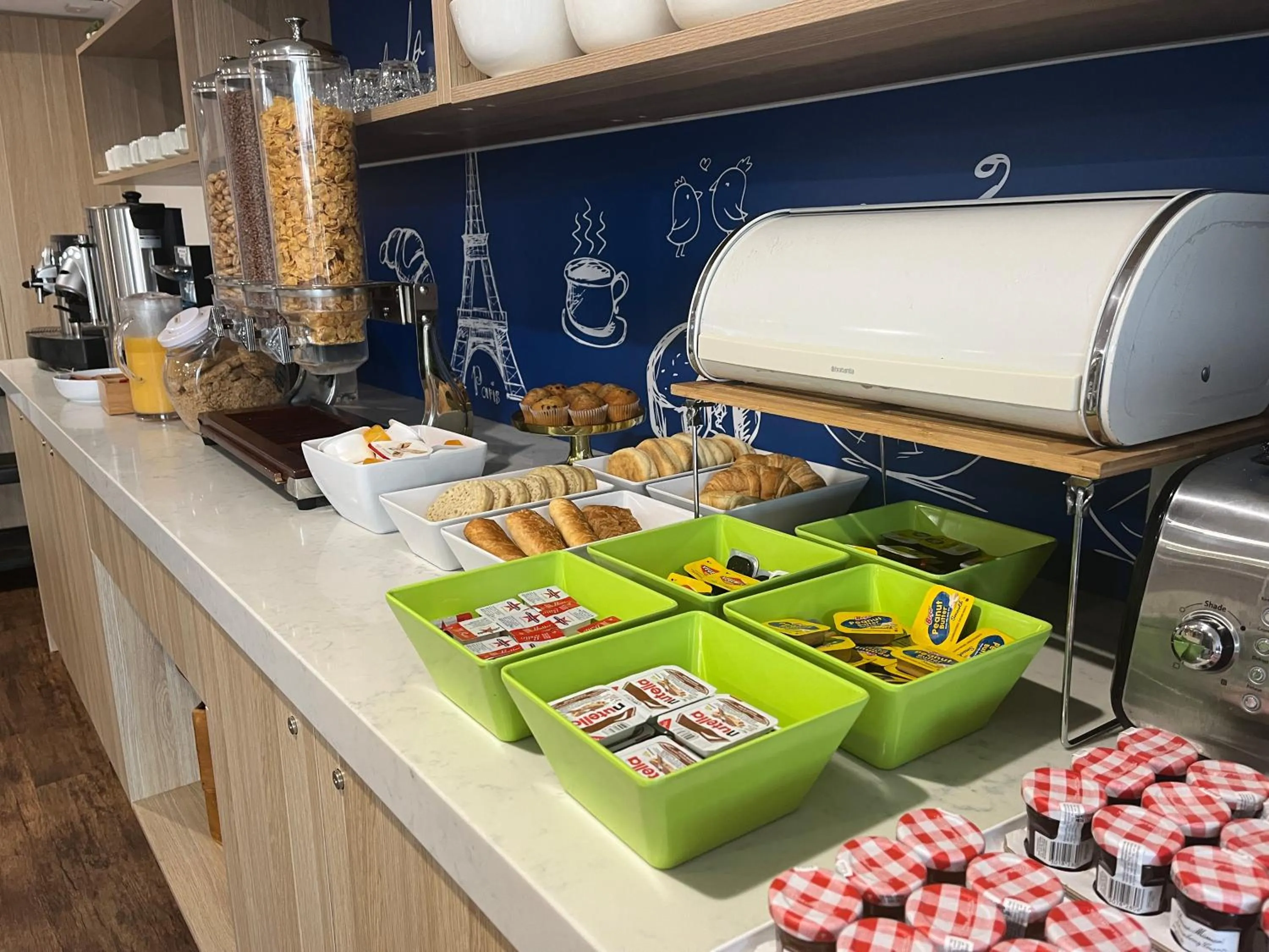 Breakfast in ibis Budget - Gosford