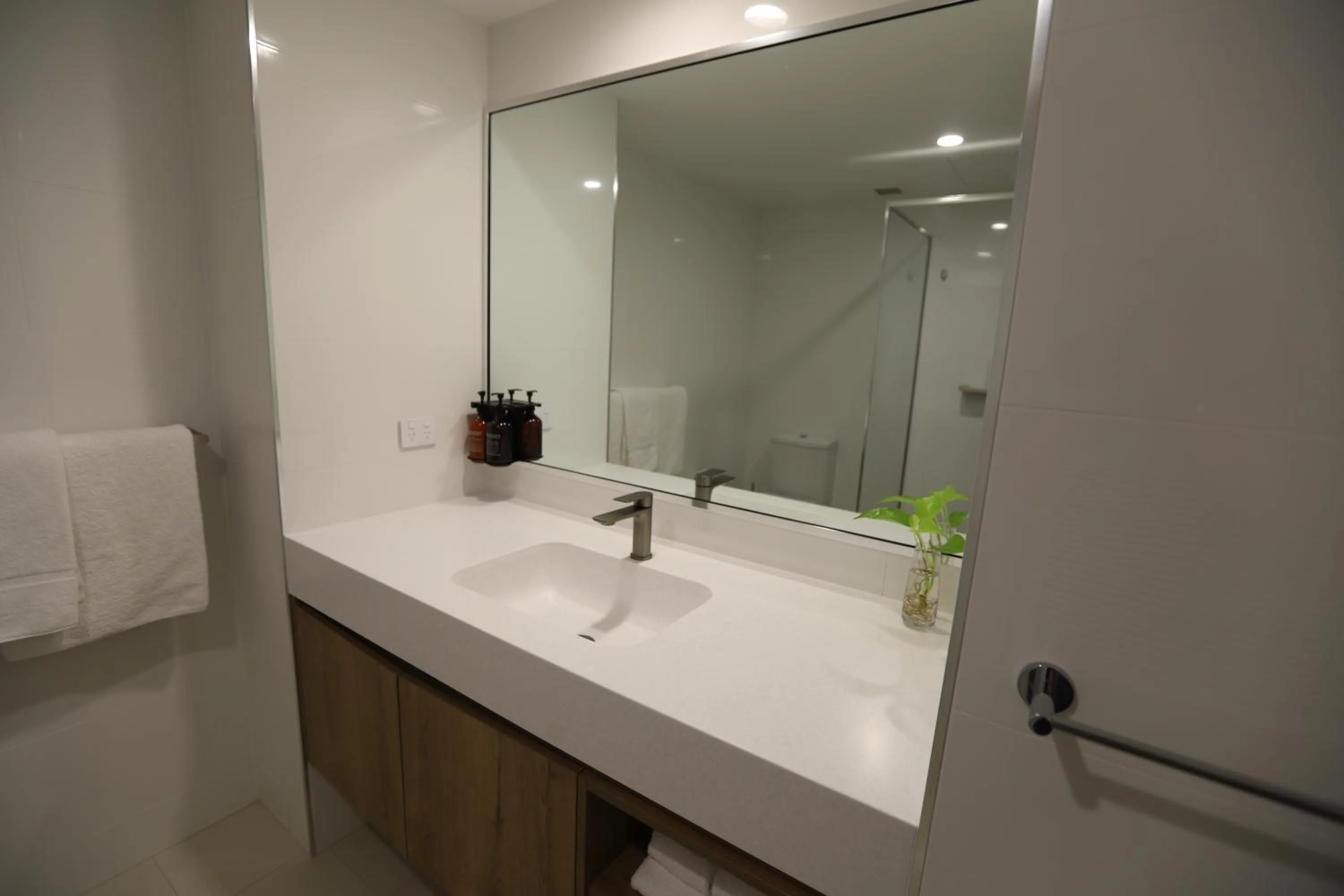 Bathroom in Lismore Gateway Motel