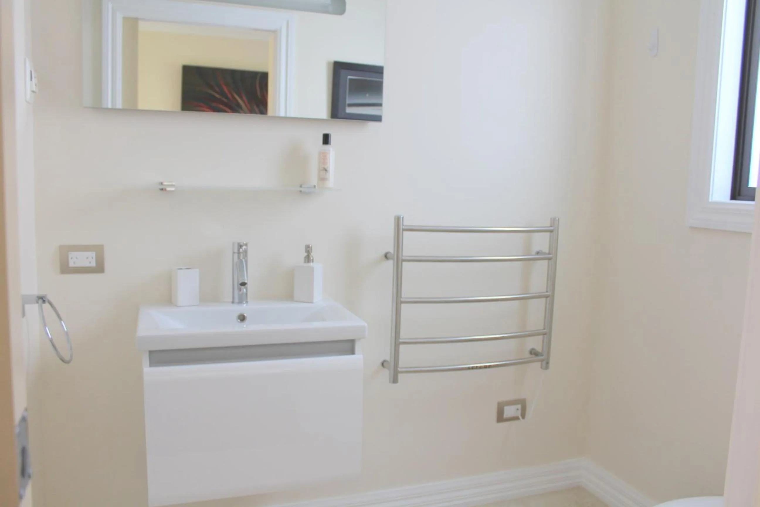 Bathroom in The Summit Lodge