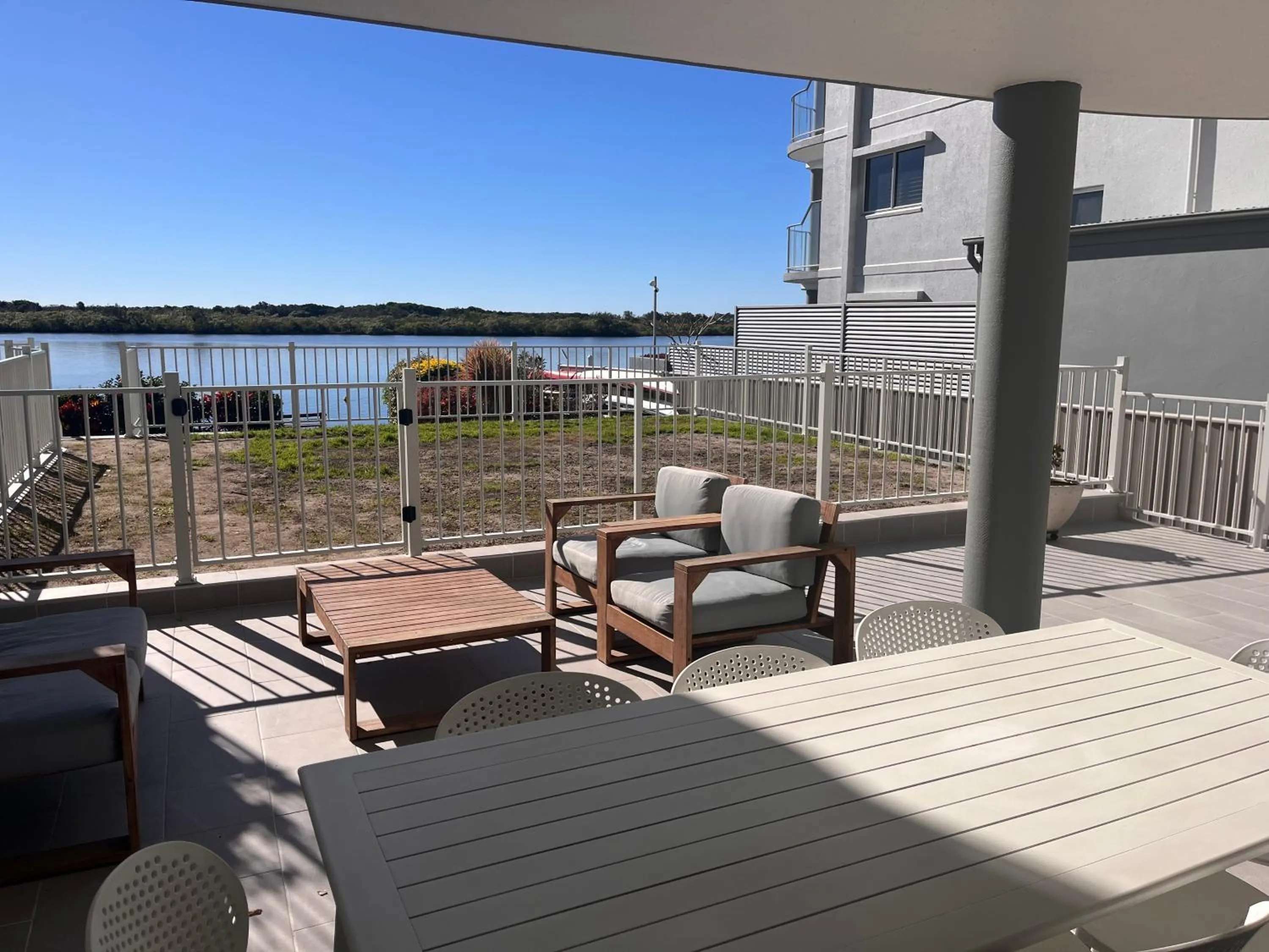Balcony/Terrace in On The River Apartments